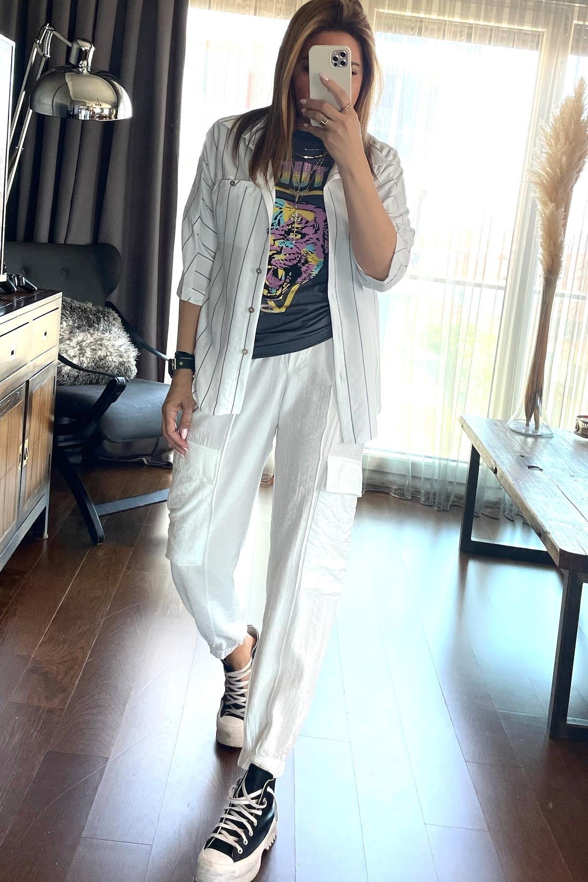 Studio Taşlı Tshirt Füme