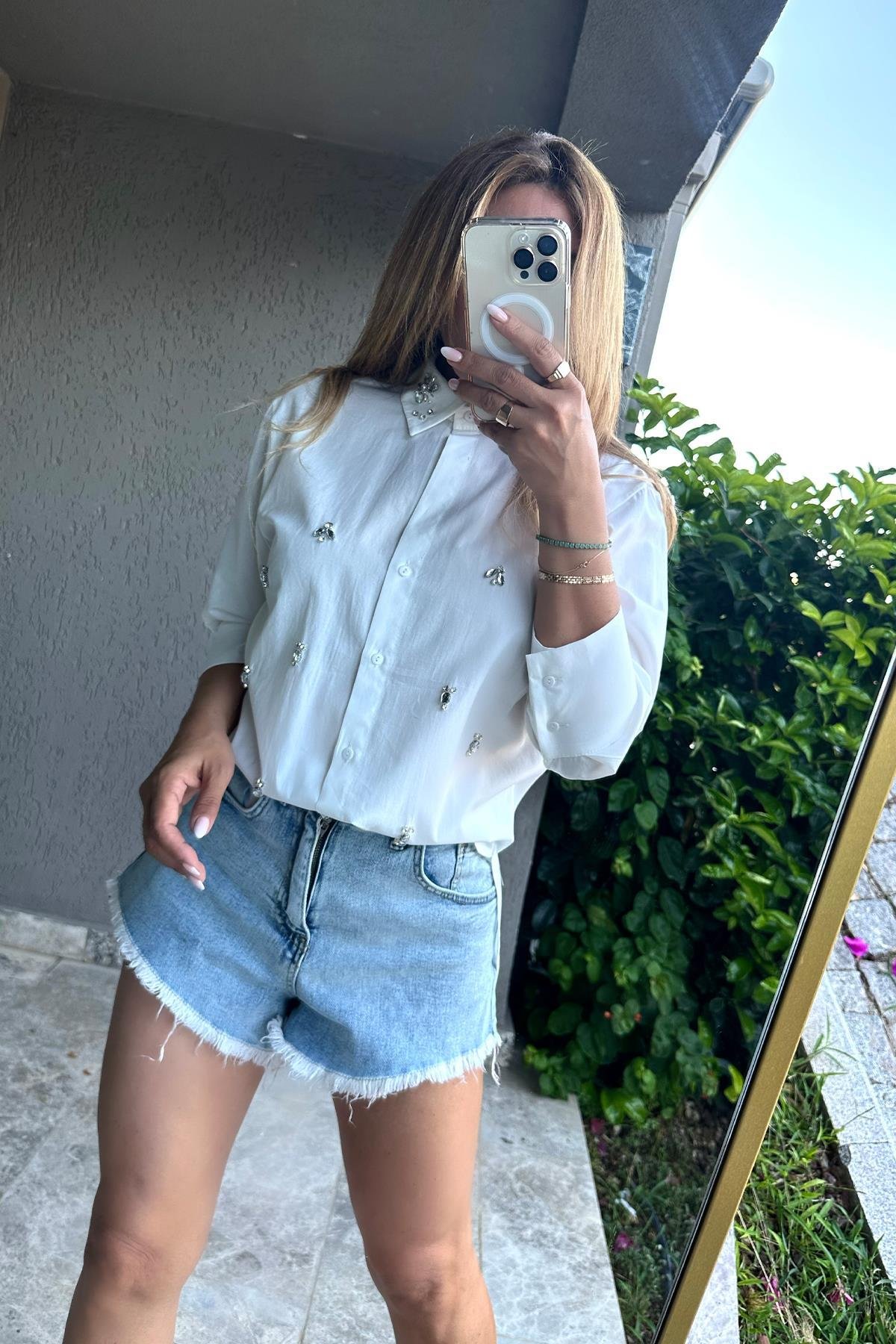 Taş Aplikeli Poplin Gömlek Ekru