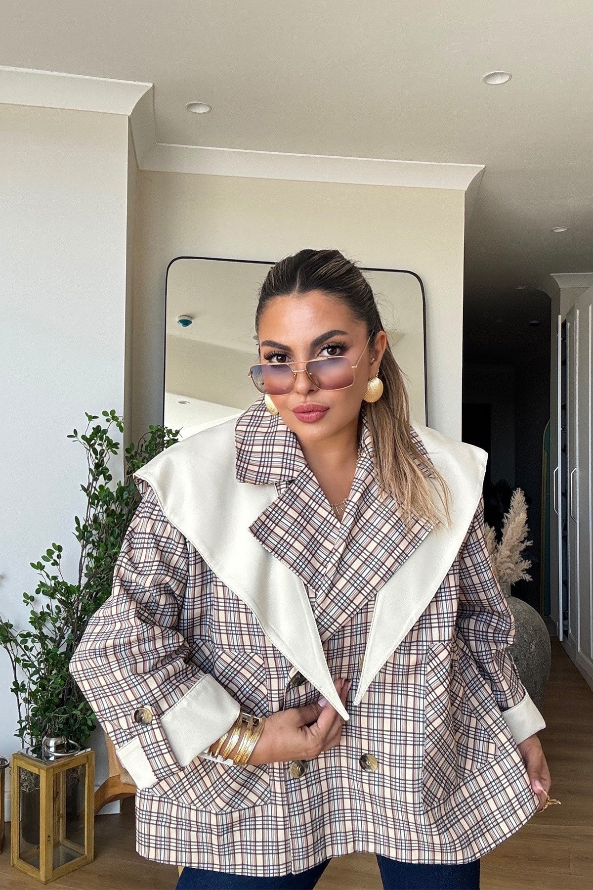 Tasarım Atkılı Ekose Trenchcoat Taş