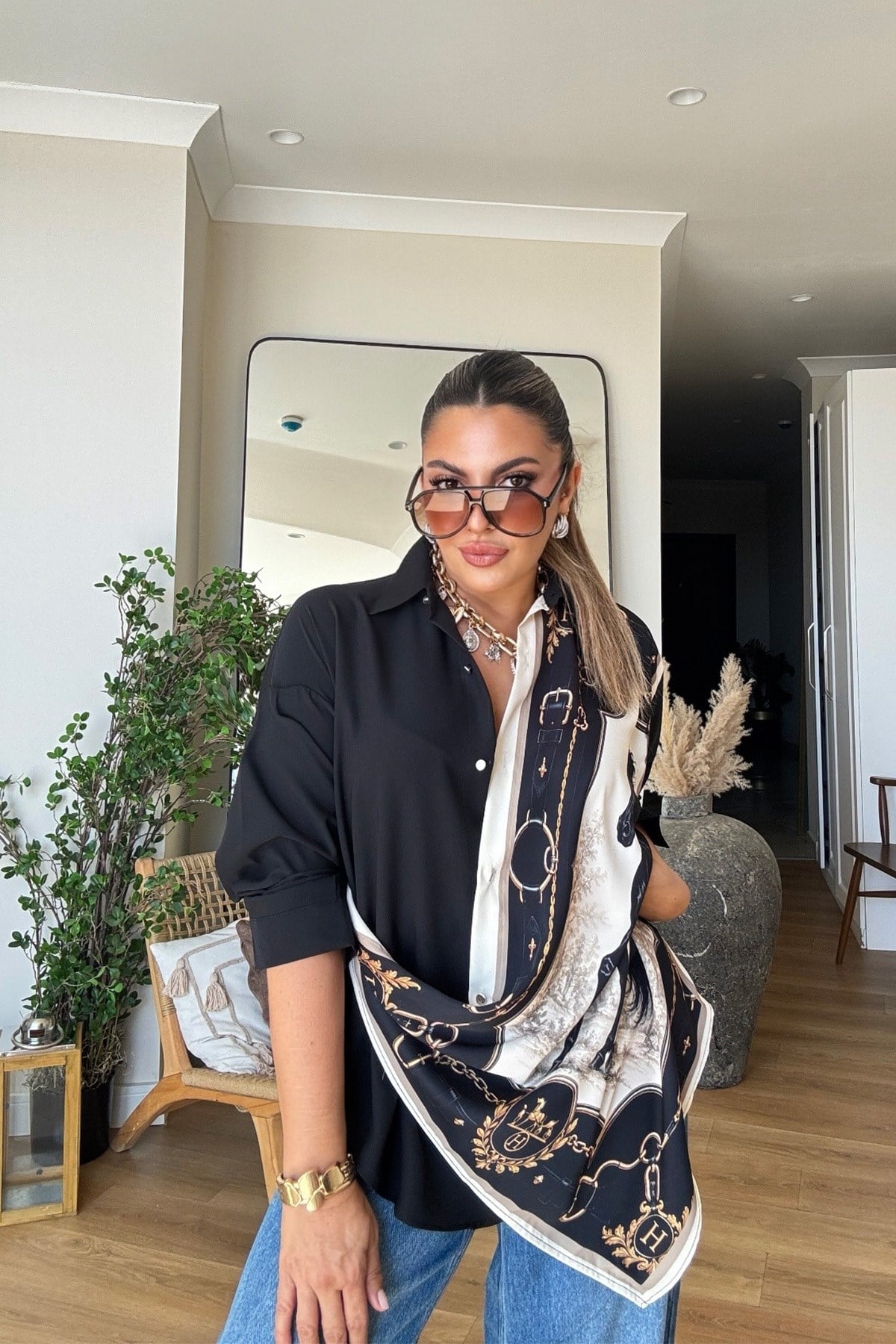 Tasarım Marka Model Siyah At Baskılı Gömlek Siyah