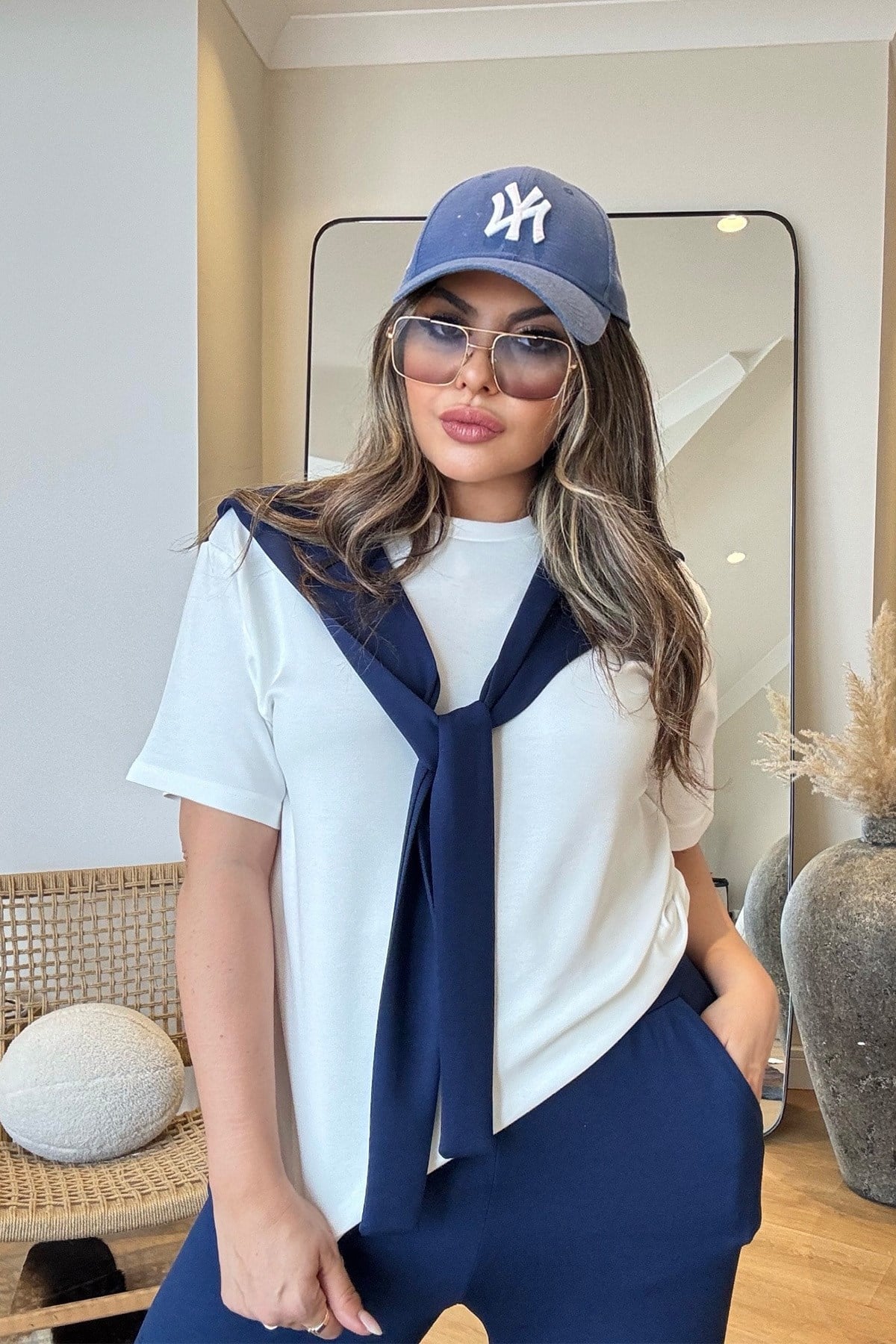 Tasarım Model Modal Takım Lacivert