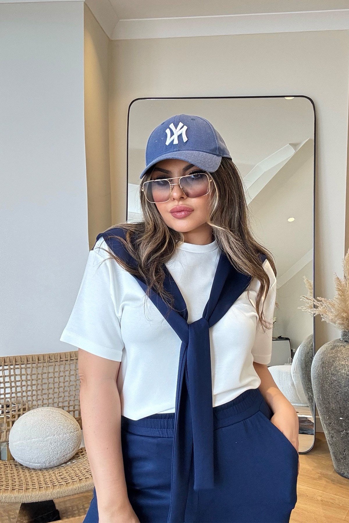 Tasarım Model Modal Takım Lacivert