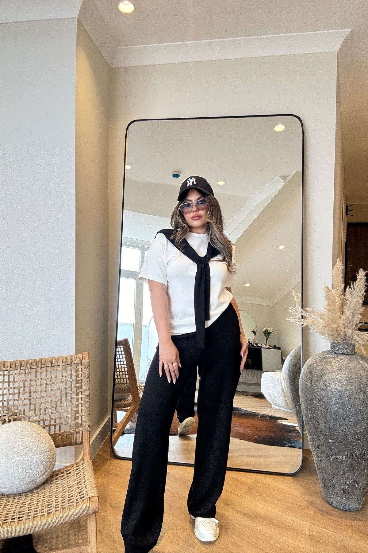 Tasarım Model Modal Takım Siyah