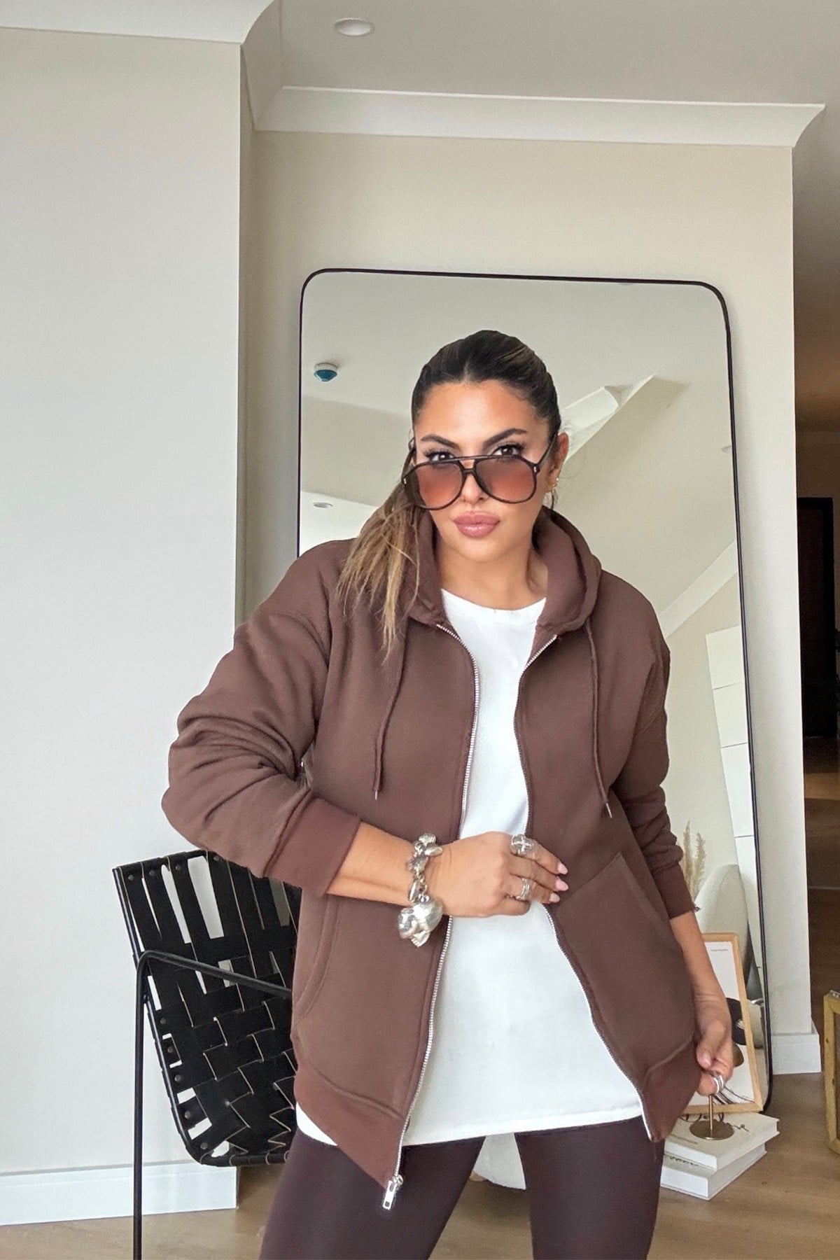 Taşlı Kanat İşlemeli Fermuarlı Sweat Kahve
