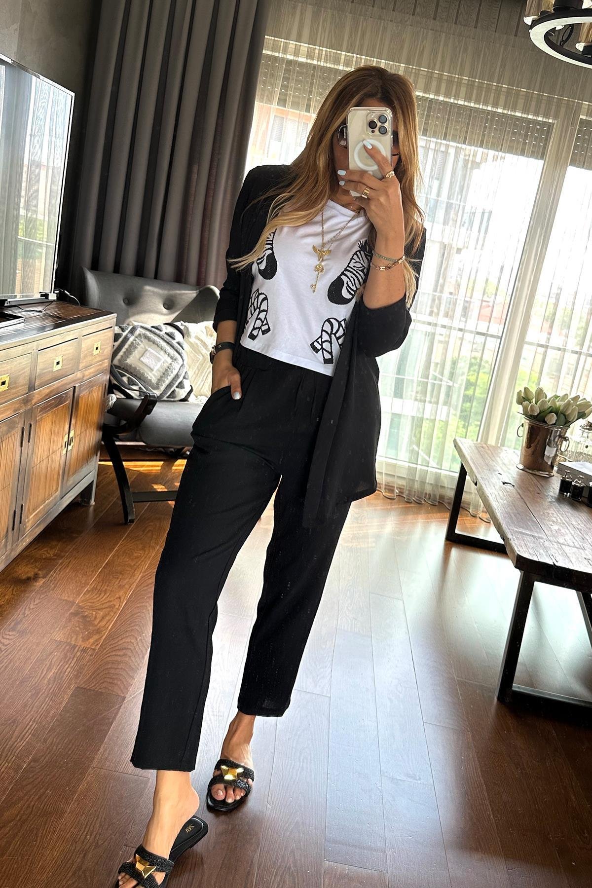 Taşlı Zebra Tshirt Beyaz