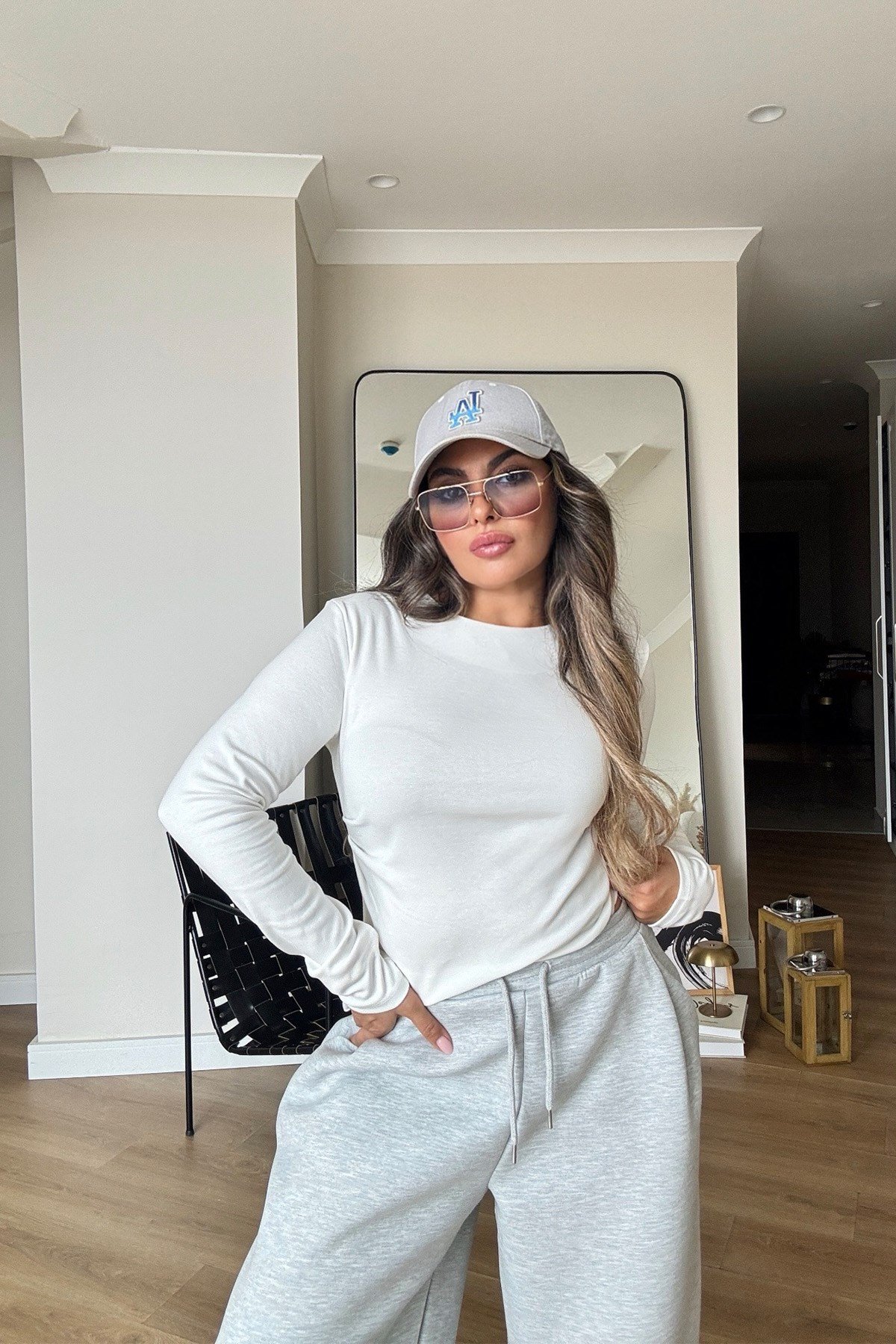 Tek Yanı Büzgülü Basic Body Ekru