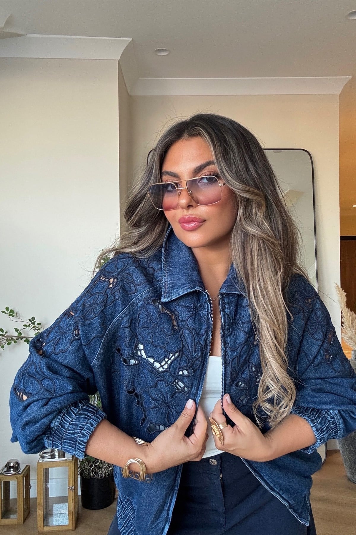 Tencel Denim Çiçek  İşleme Detaylı Bomber Ceket Lacivert