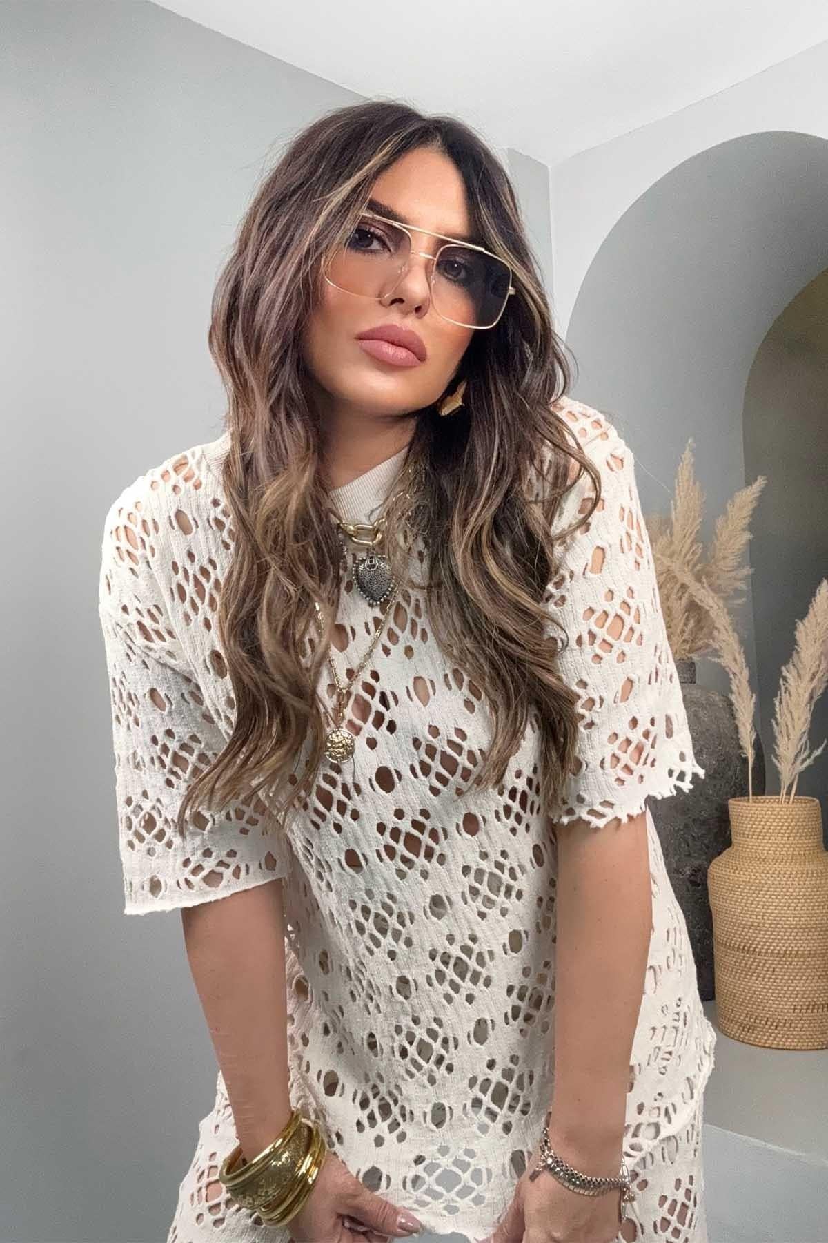 Triko Delikli Tshirt Taş