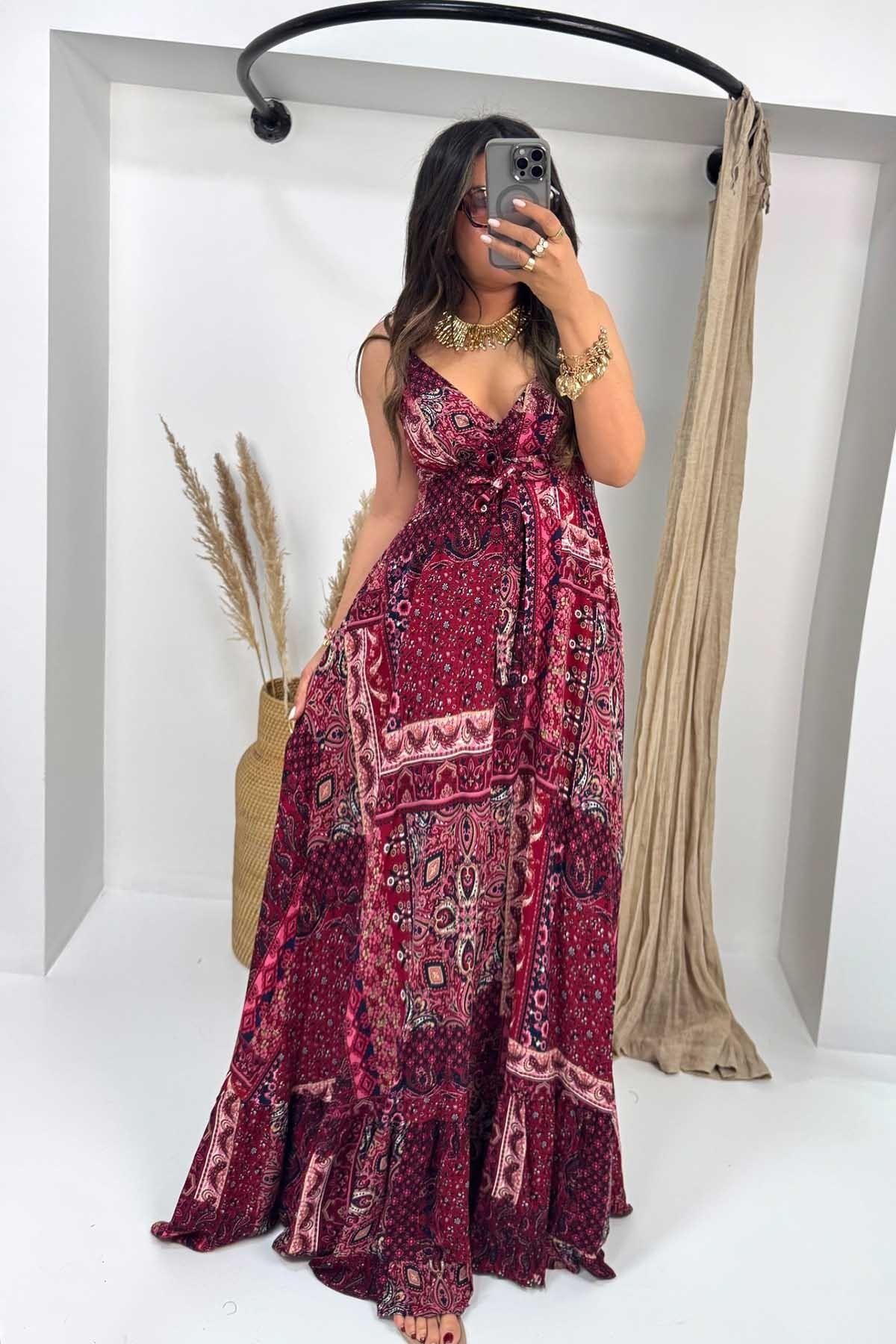 Üçgen Kup Detaylı Maxi Elbise Bordo