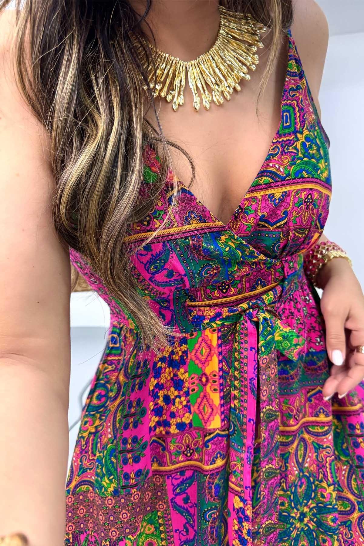 Üçgen Kup Detaylı Maxi Elbise Fuşya