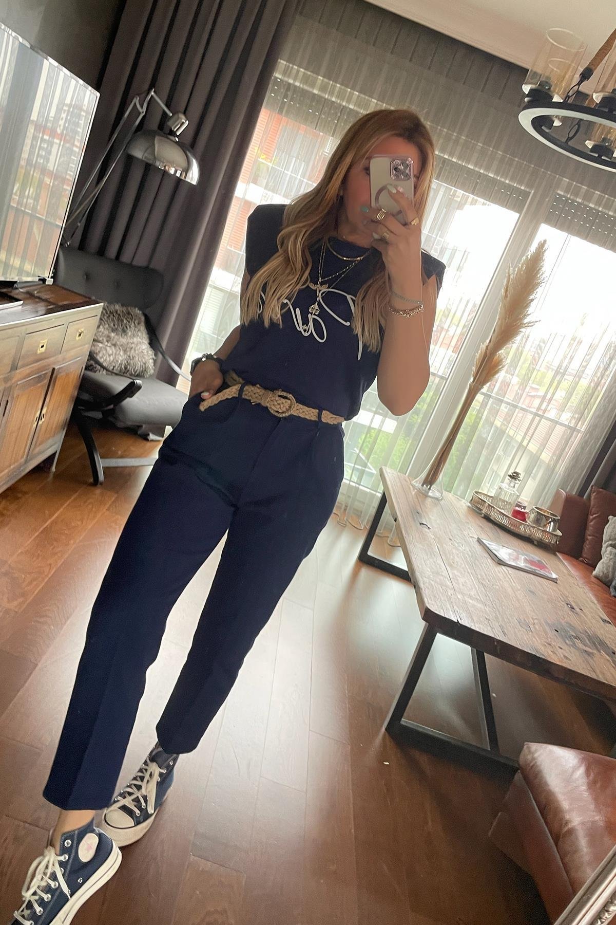 Vatkalı Şerit İp Aplikeli Tshirt Lacivert