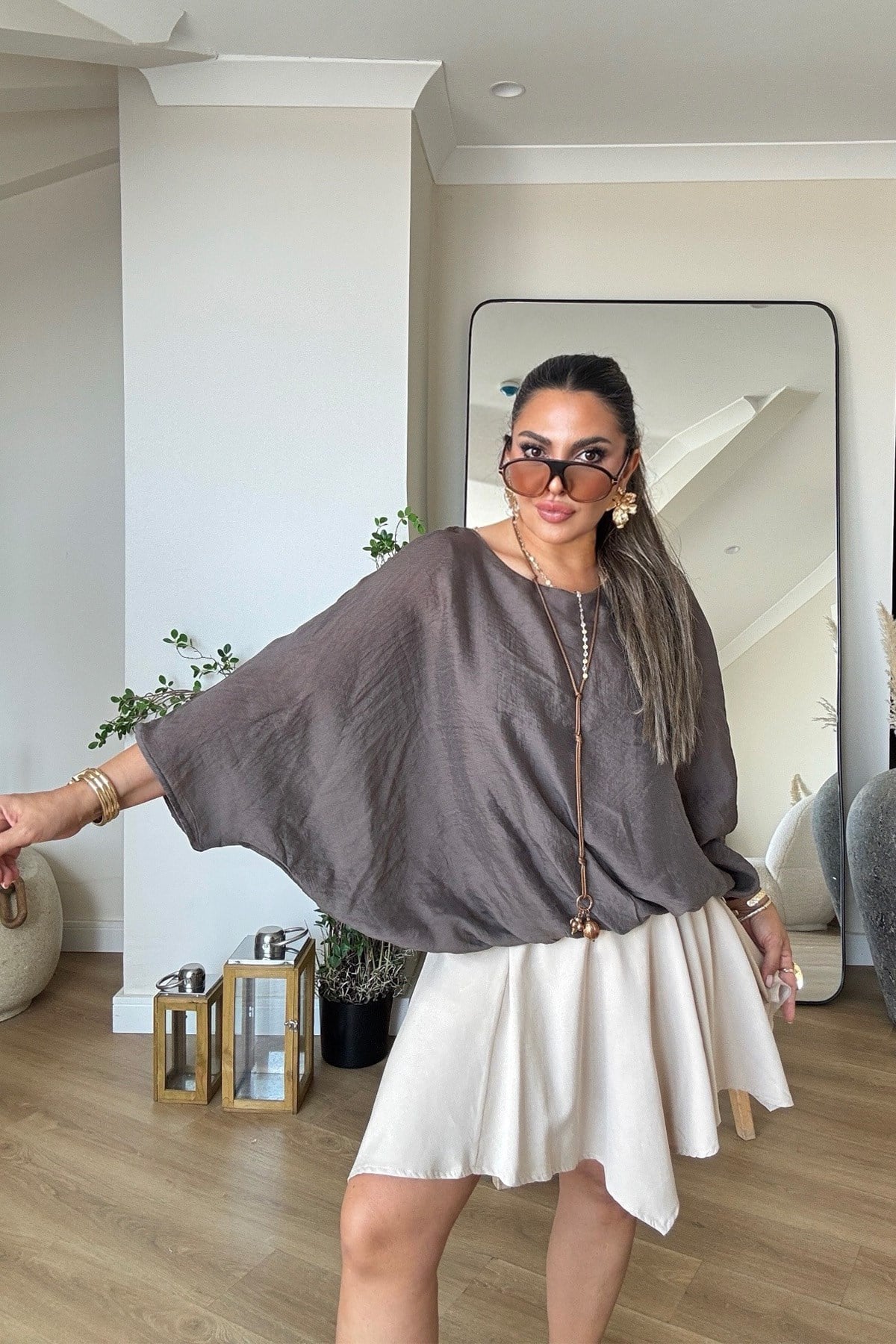 Vual Kumaş Balon Model Lastikli Bluz Kahve