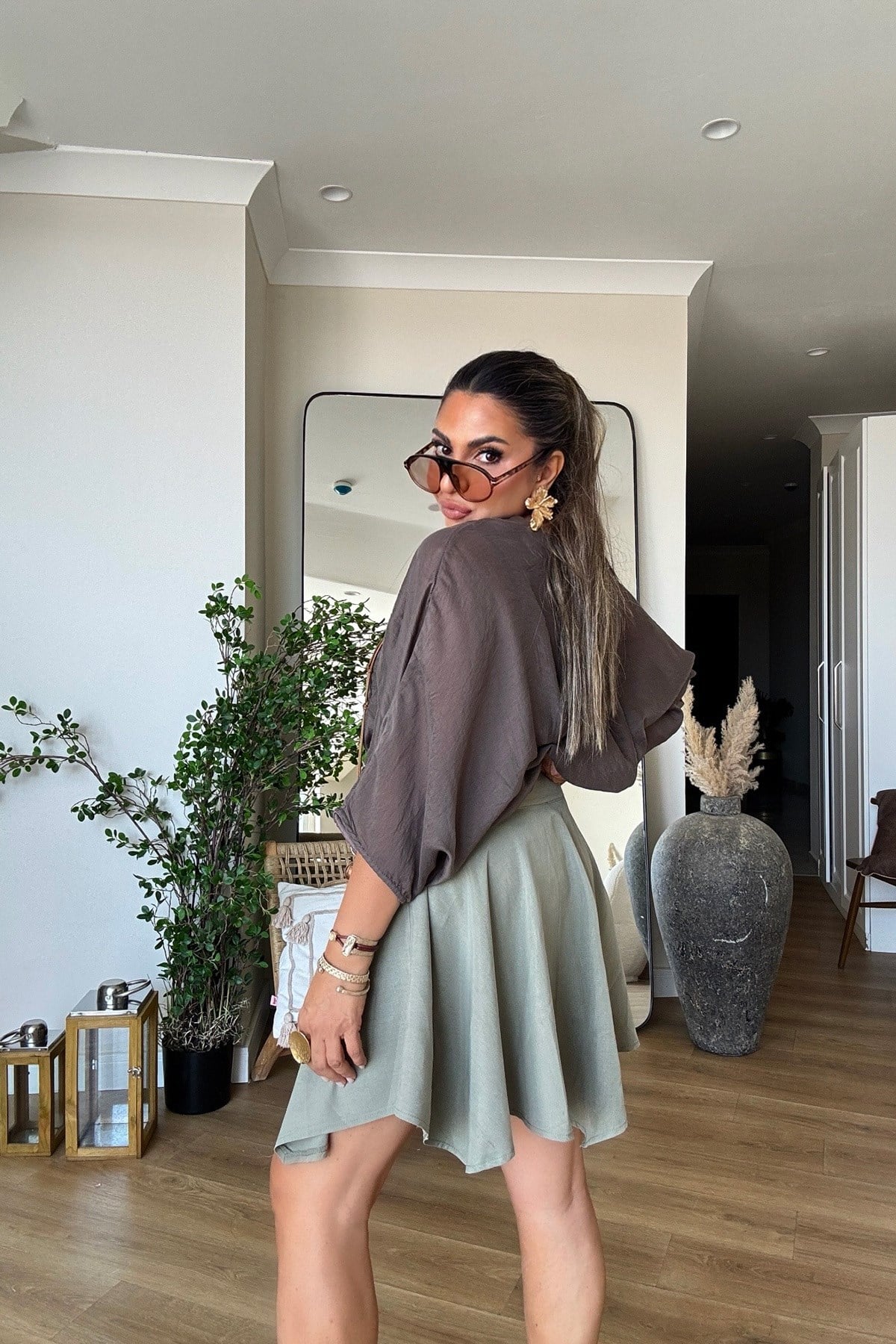 Vual Kumaş Balon Model Lastikli Bluz Kahve