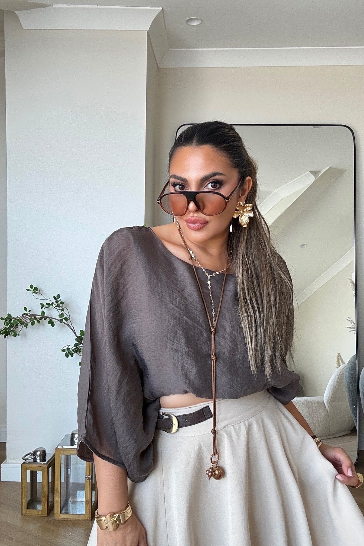 Vual Kumaş Balon Model Lastikli Bluz Kahve