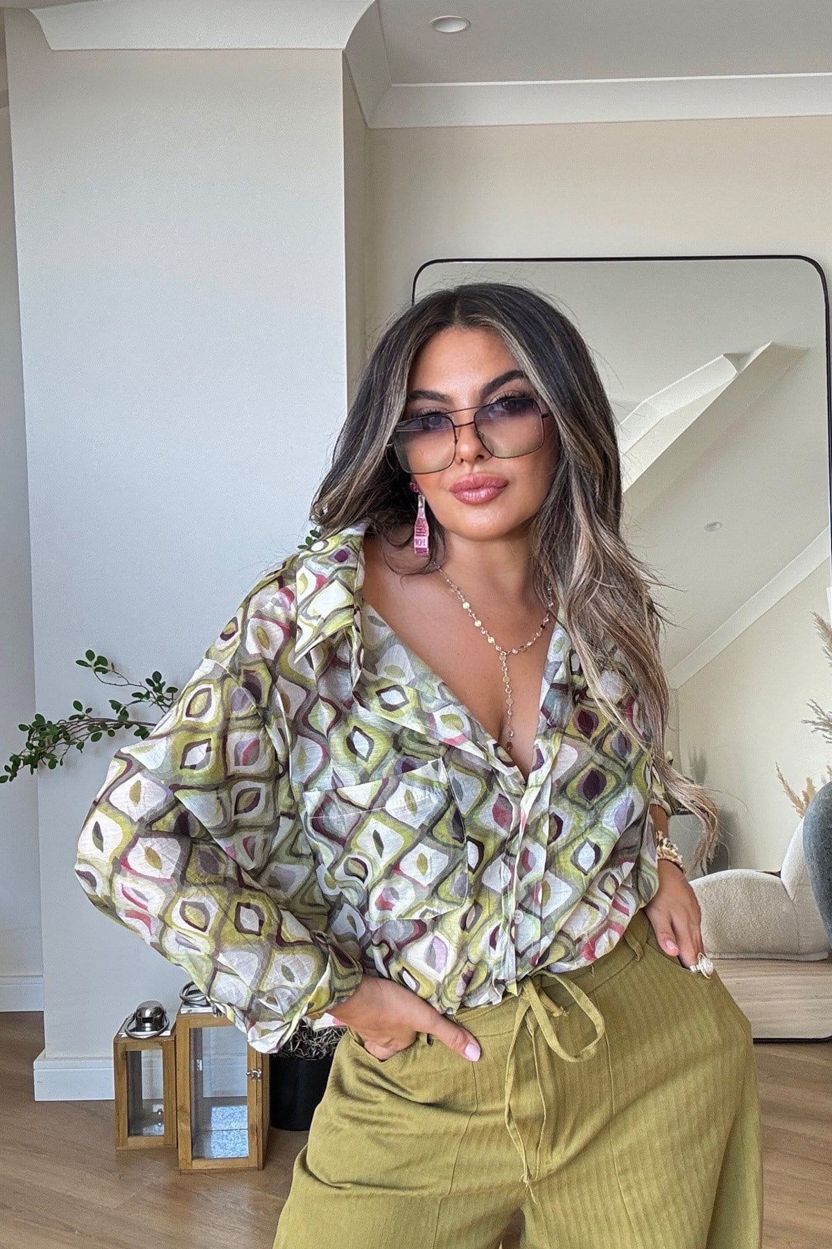 Vual Kumaş Geometrik Desen Gömlek Yağ Yeşili