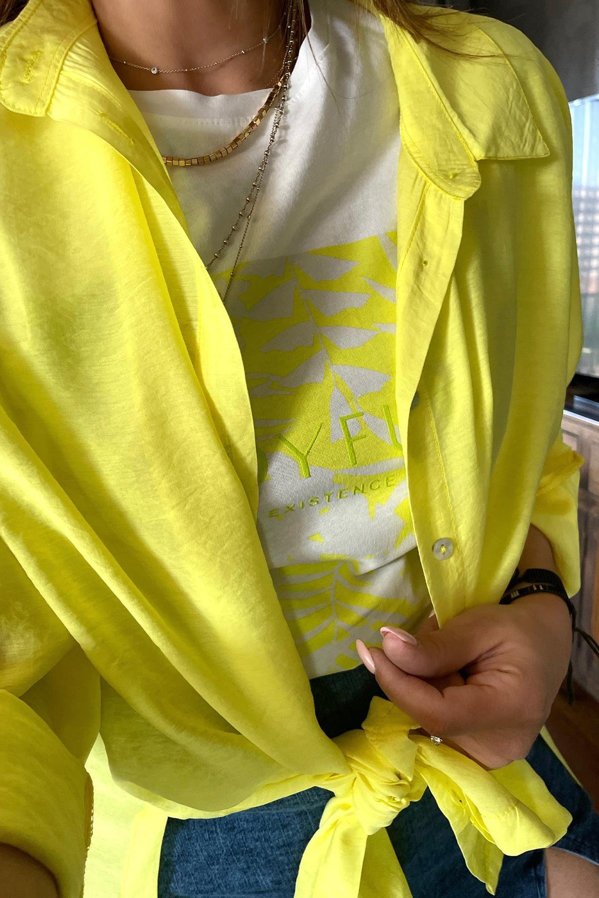 Yaprak Baskılı Tshirt Sarı