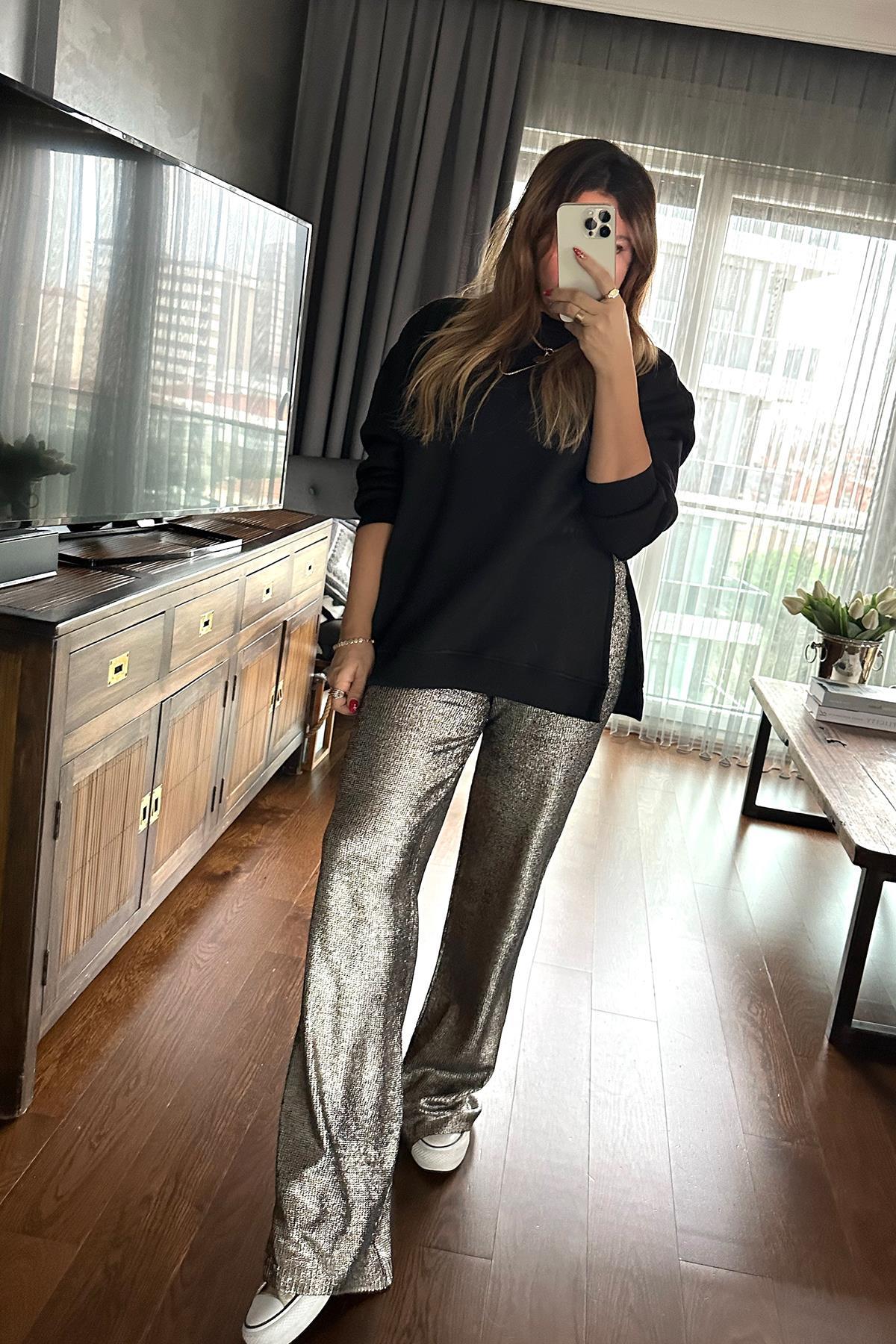 Yırtmaç Detaylı Basic Sweatshirt Siyah