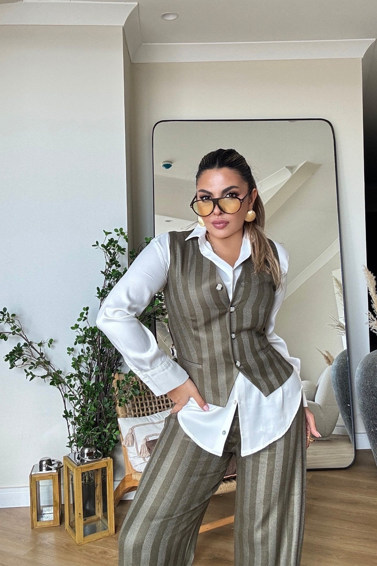 Yün Efekt Şeritli Yelekli Takım Haki