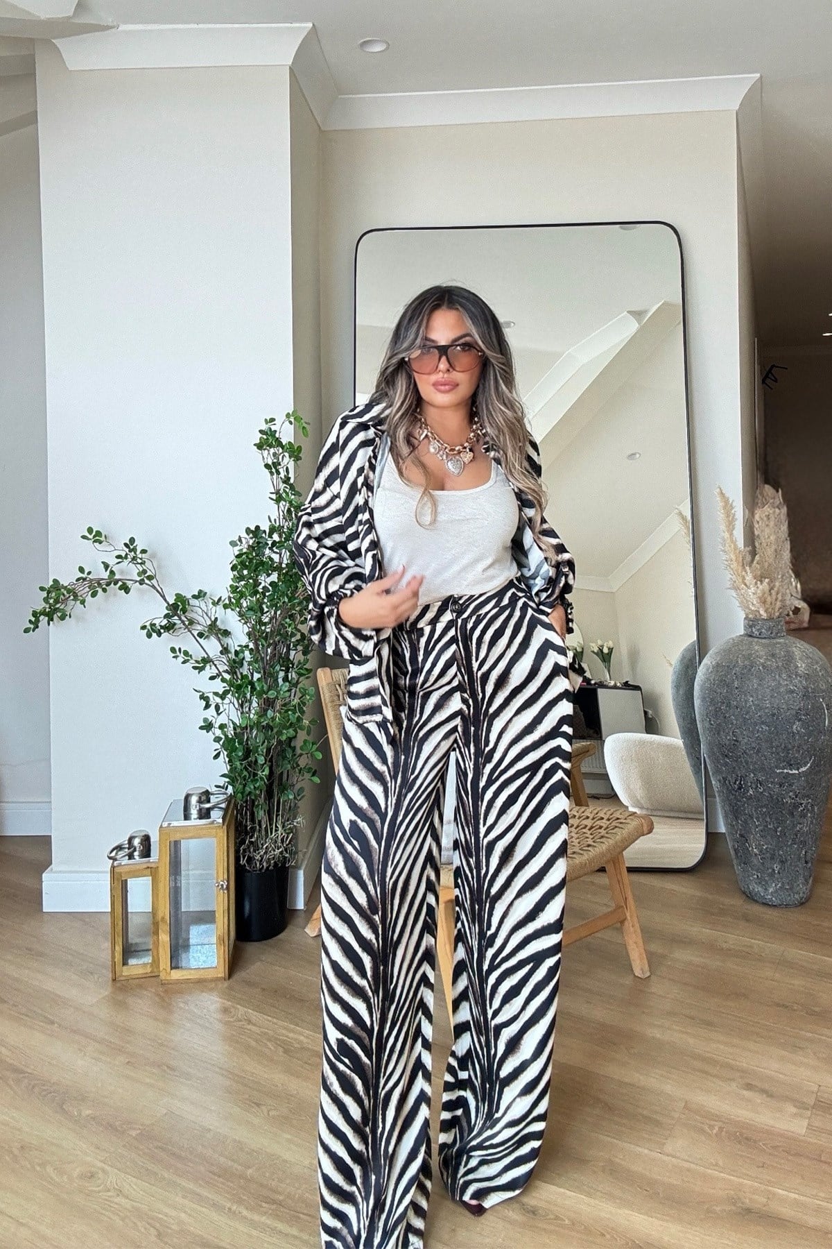 Zebra Desen Viskon Saten Bağlamalı Takım Renkli
