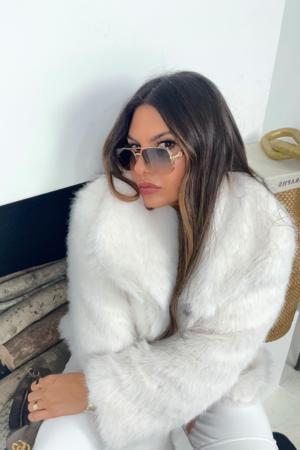 ZR Model Şal Yaka Kürk Ekru