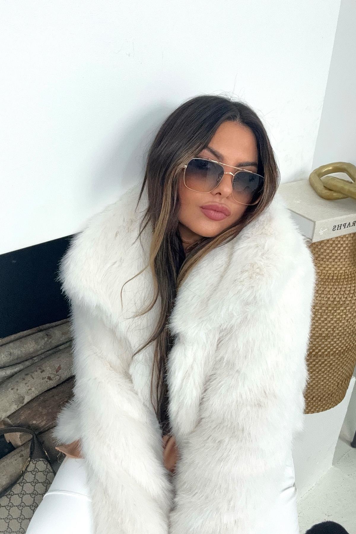 ZR Model Şal Yaka Kürk Ekru