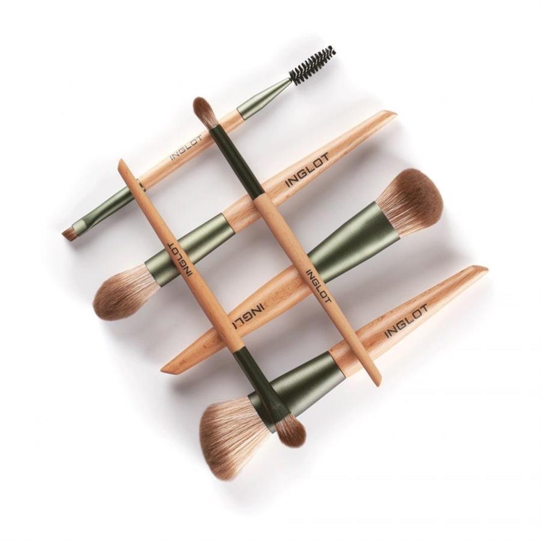 BRUSH TUBE MAKEUP SET (GREEN)