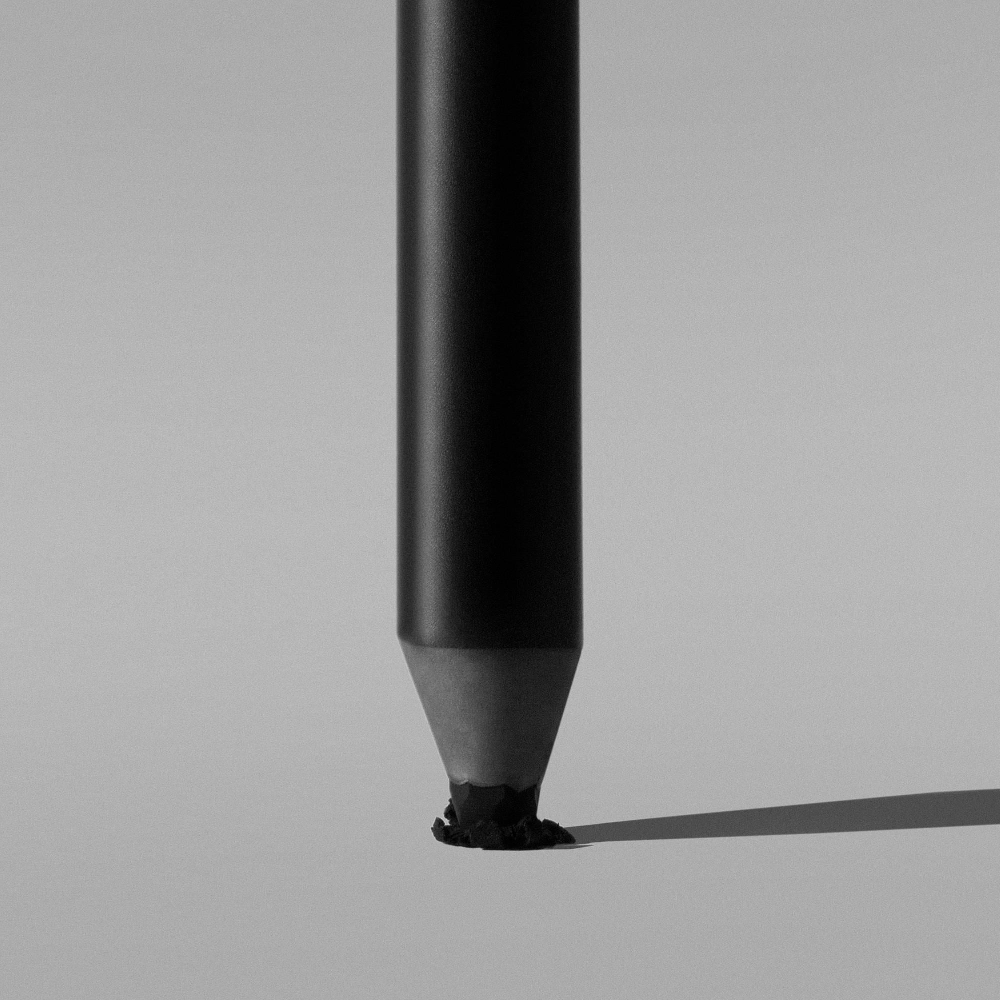 Creamy Line Eyeliner – Suya Dayanıklı Kremsi Göz Kalemi