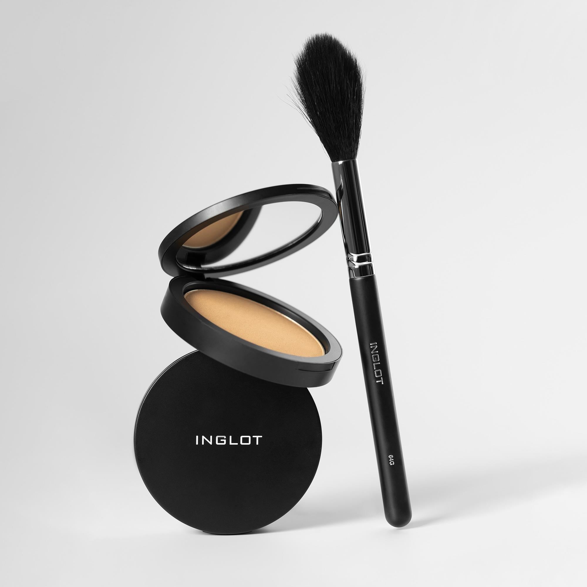 Freedom System Air-Light Finish Pressed Powder 9 g – Hafif Yapılı, Blur Etkili, Satensi Işıltılı Kompakt Pudra