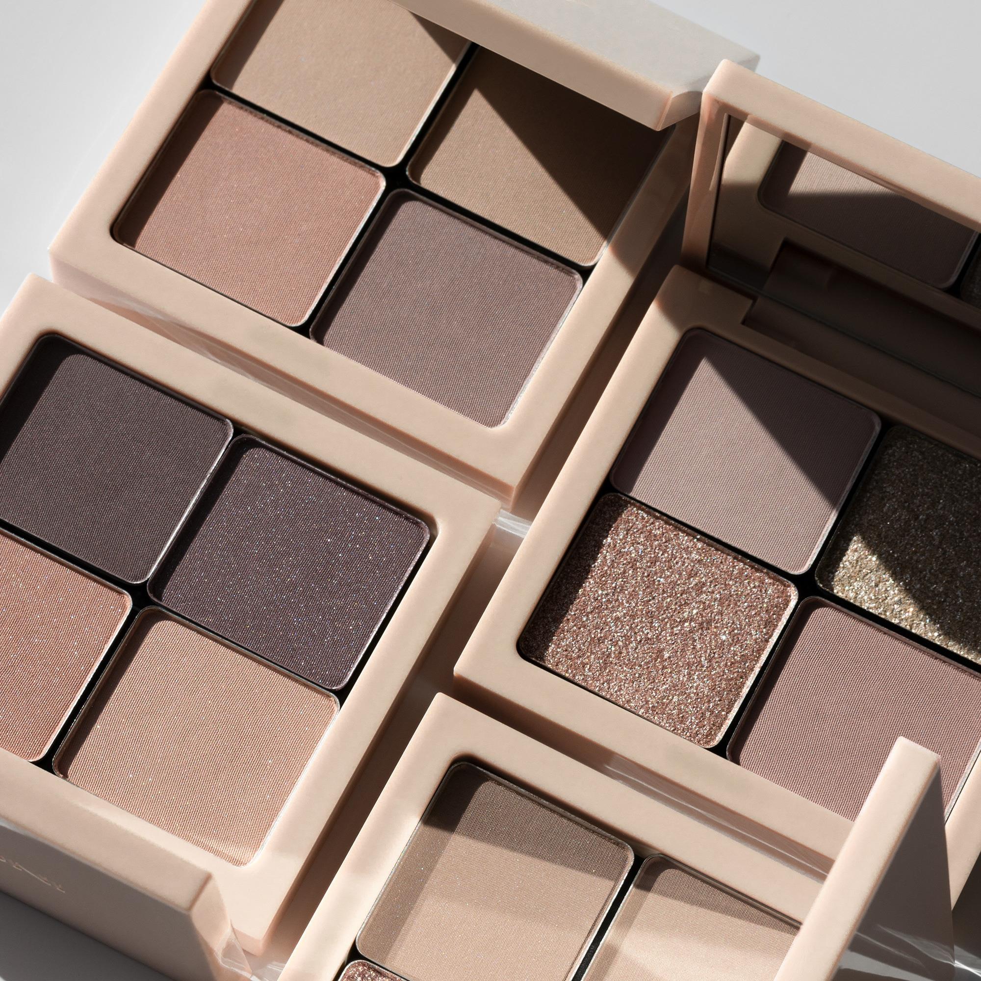 FREEDOM SYSTEM FLEXI Aynalı Boş Makyaj Paleti – Bej [4’lü]