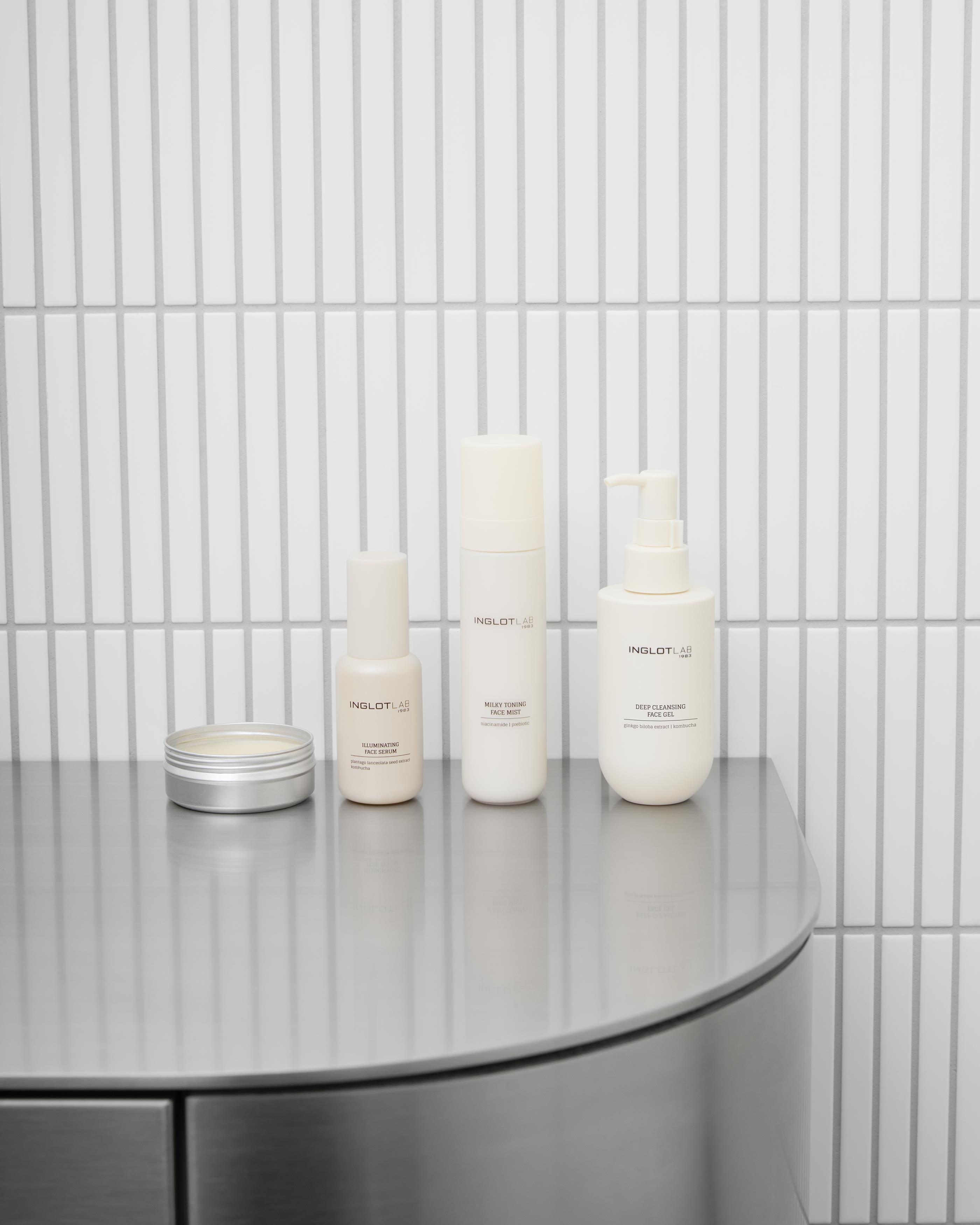 INGLOT LAB Deep Cleansing Face Gel  -  Derin Temizleyici Yüz Jeli 145 ml