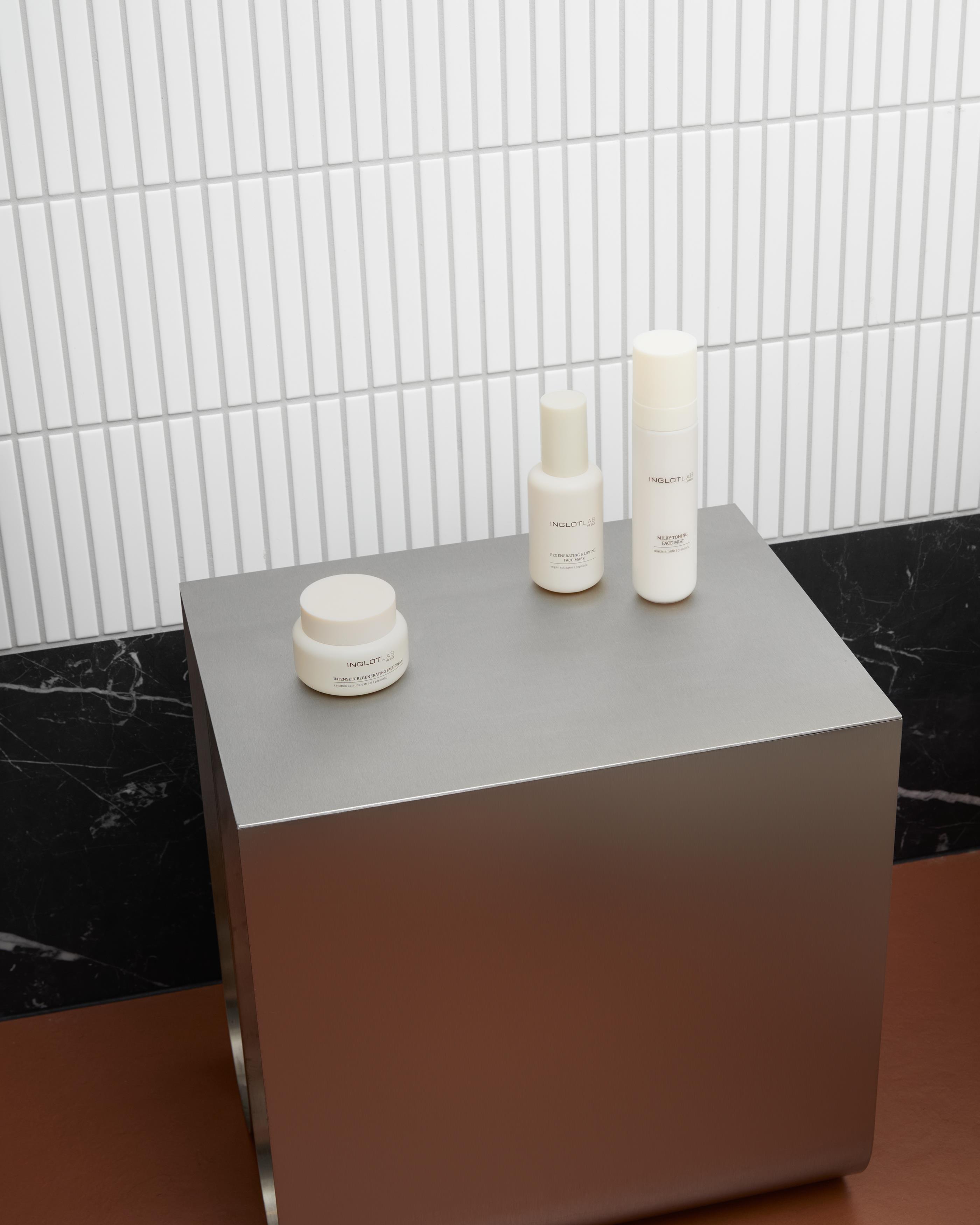 INGLOT LAB  Intensely Regenerating Face Cream –  Yoğun Yenileyici Yüz Kremi (50 ml)