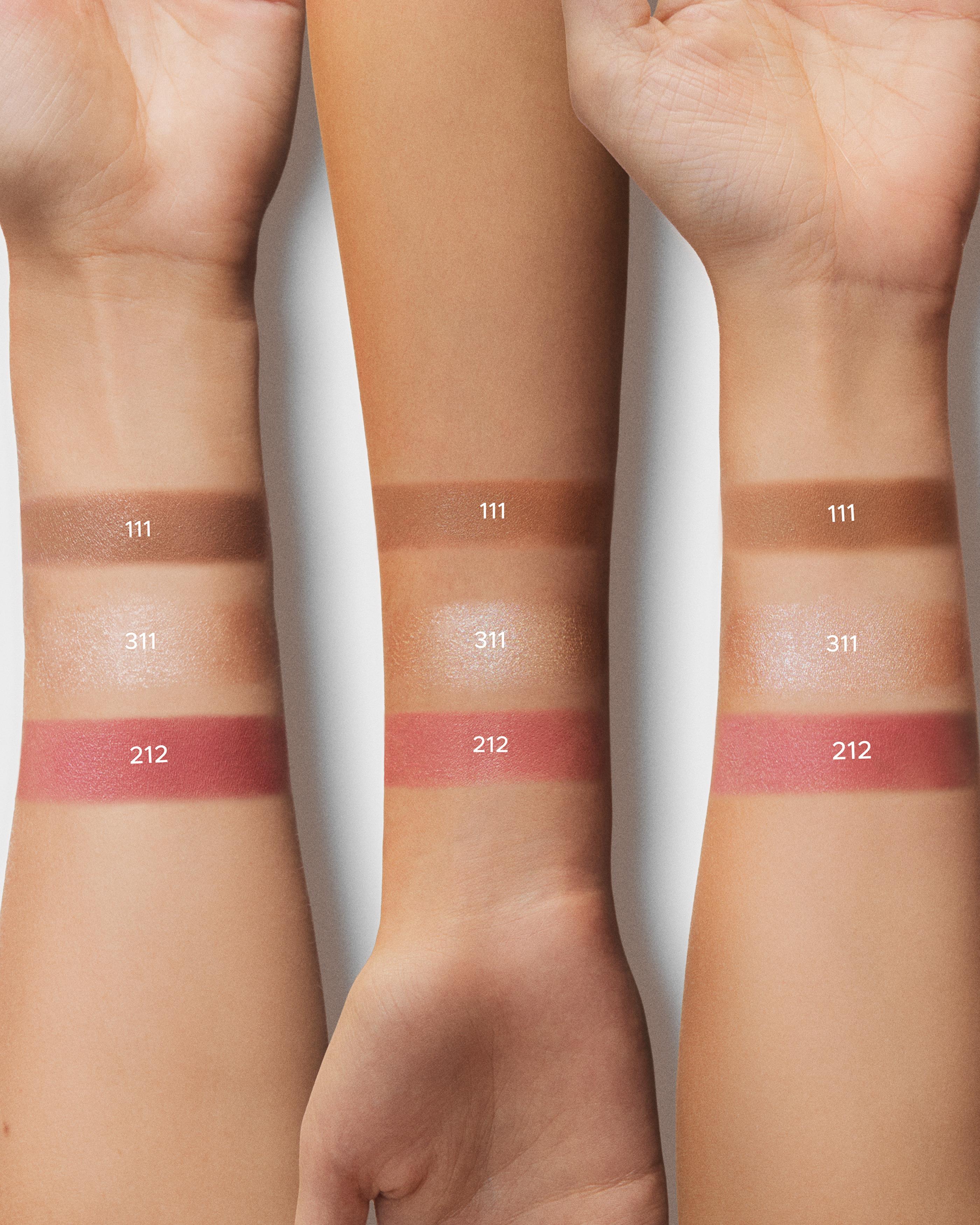 INGLOT Shine & Define Yüz Makyaj Seti – Işıltılı ve Belirgin Görünüm İçin 3’lü Krem Stick Set