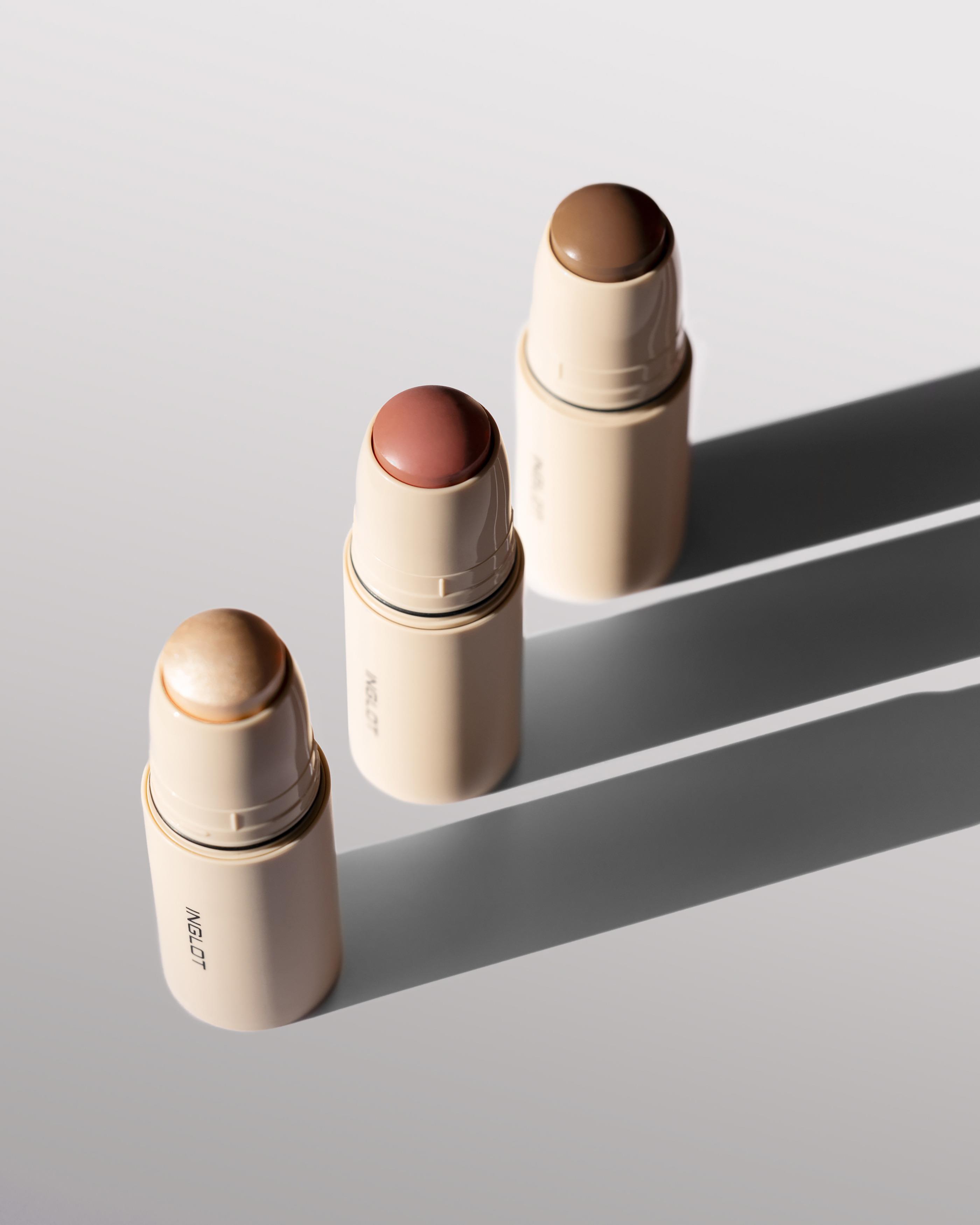 INGLOT Shine & Define Yüz Makyaj Seti – Işıltılı ve Belirgin Görünüm İçin 3’lü Krem Stick Set