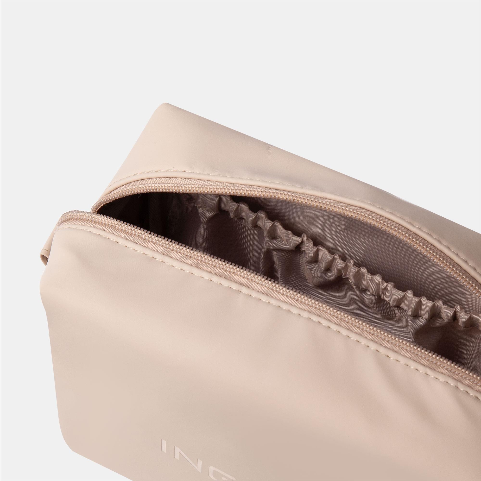 INGLOT Soft Touch Makyaj Çantası