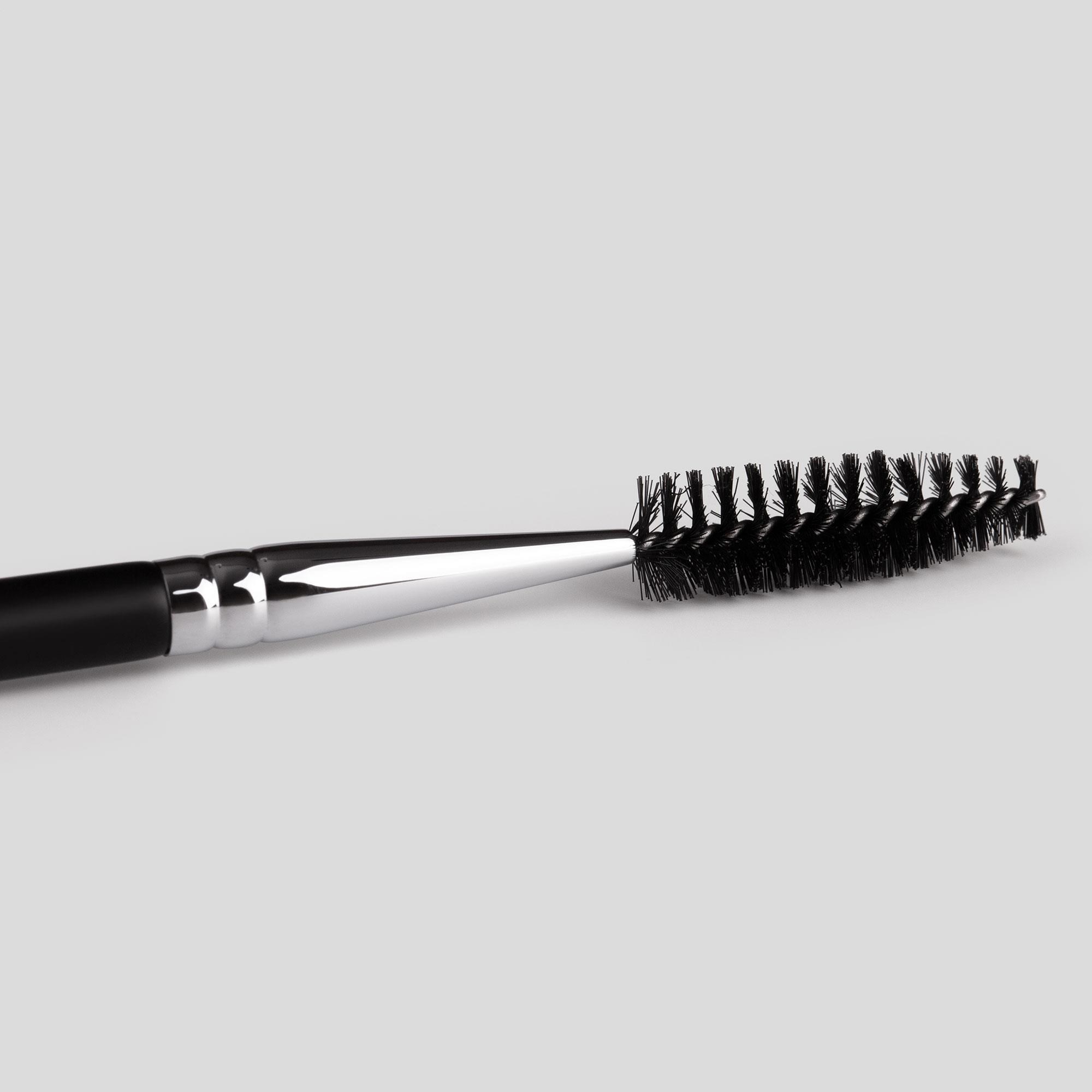 Makeup Brush 60S – Kaş Tarama ve Şekillendirme Fırçası