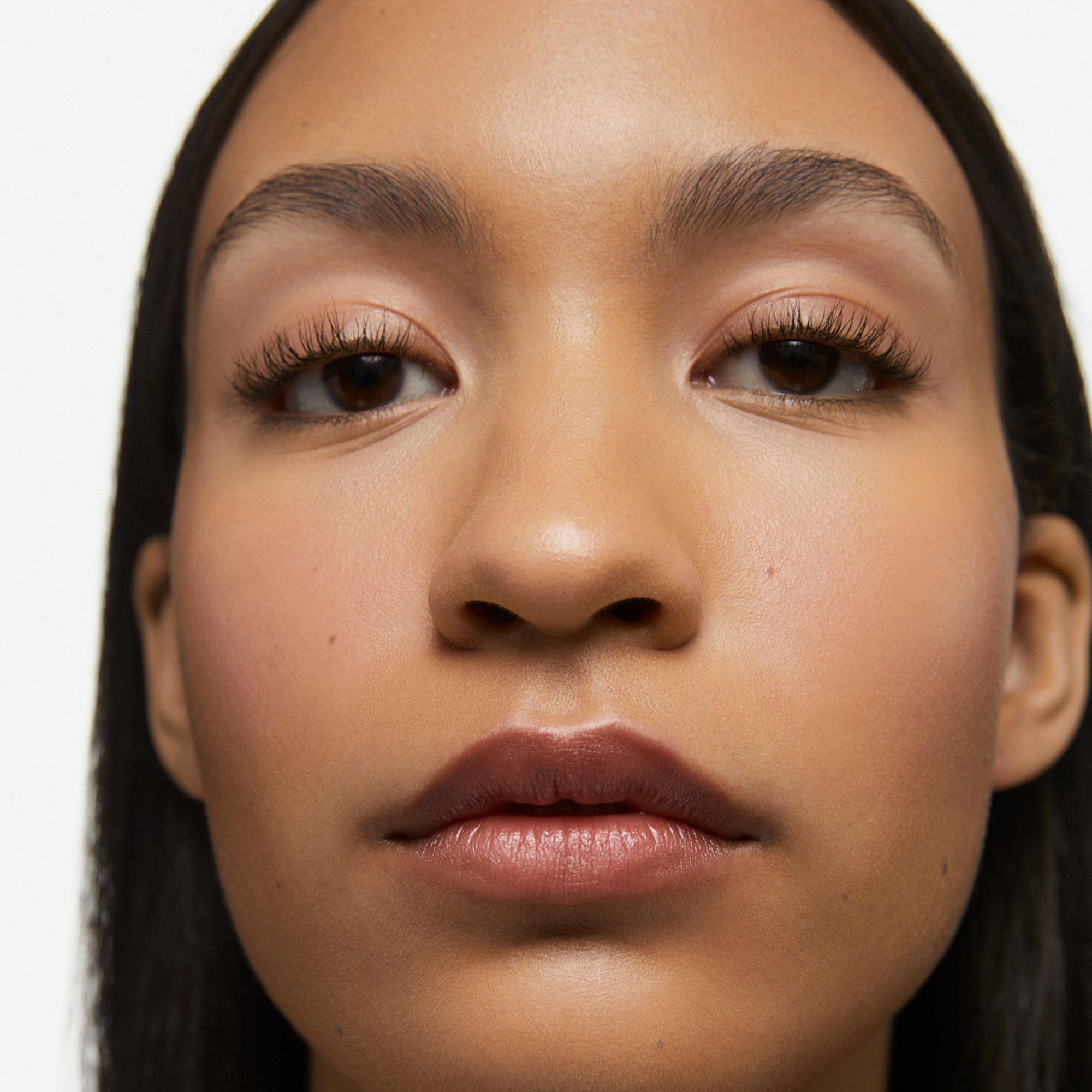 PEPTIDE LIFTING EYE CONCEALER