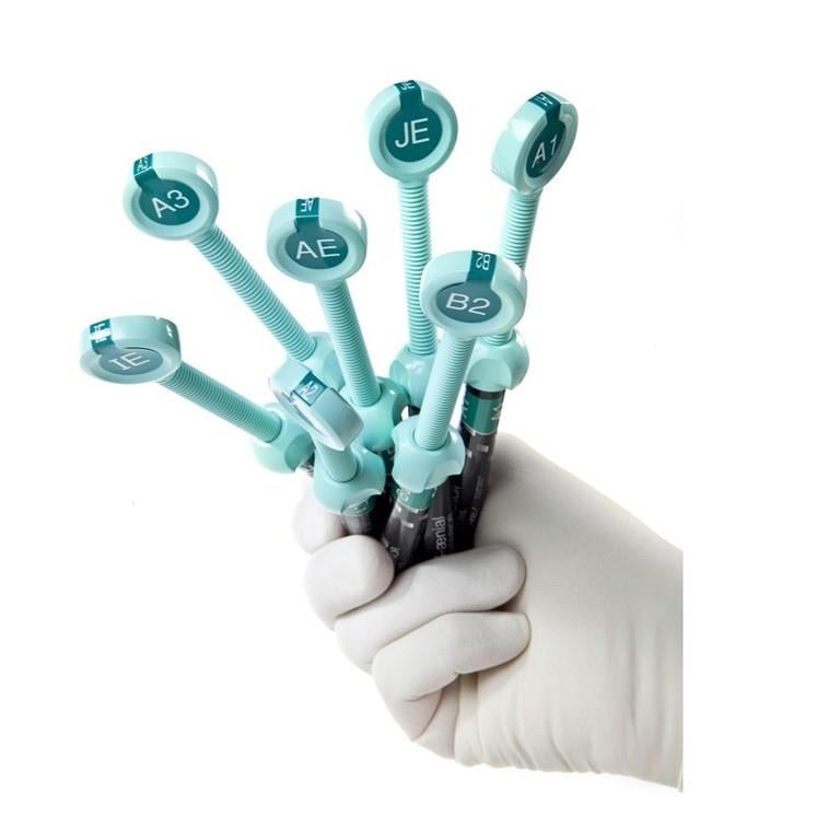 GC Dental G Aenial Kompozit Şırınga Refil Anterior