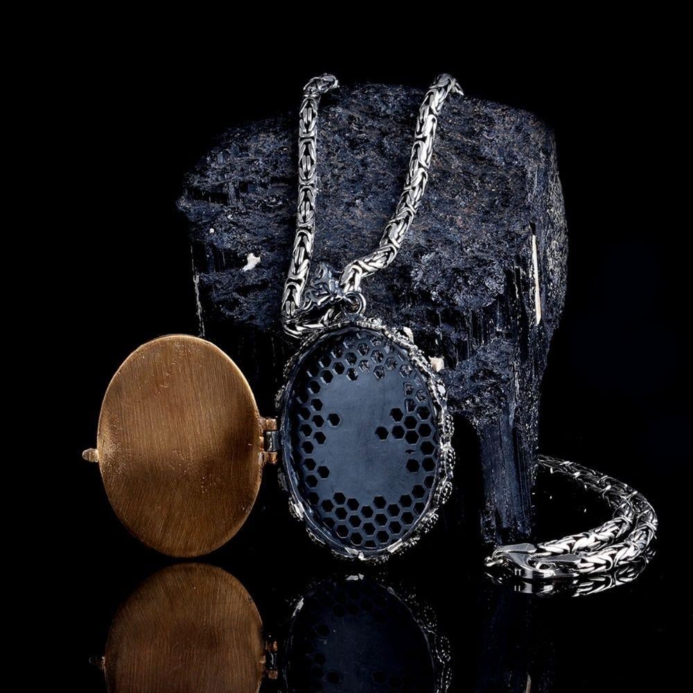 16 Türk Devleti Açılır Kapanır Kapaklı Gümüş Kolye