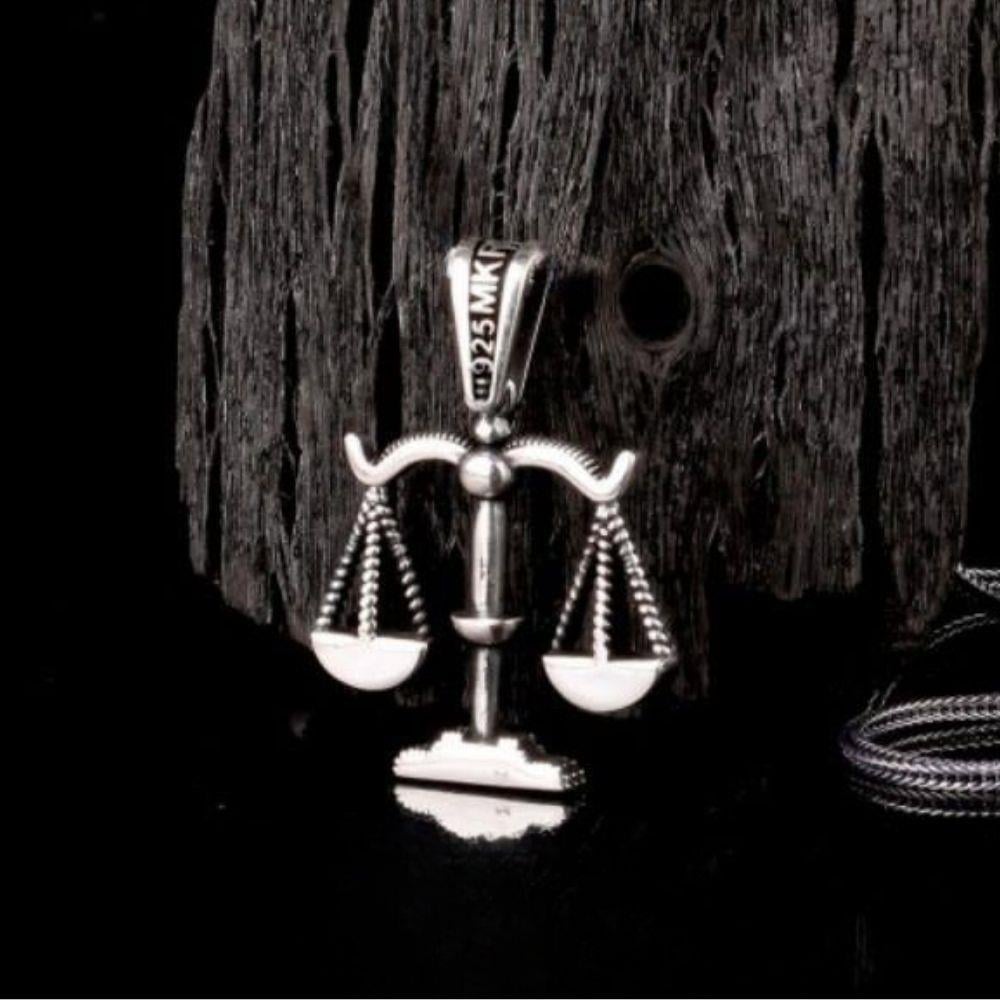 925 Ayar Gümüş Adalet Motifli Gümüş Kolye UcuKolye Ucu