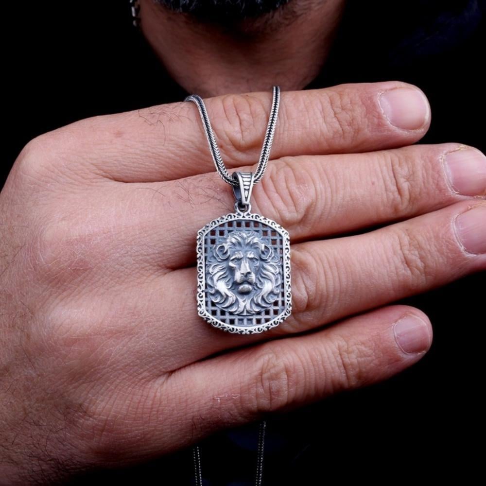 925 Ayar Gümüş Aslan Motifli Unisex KolyeKolye