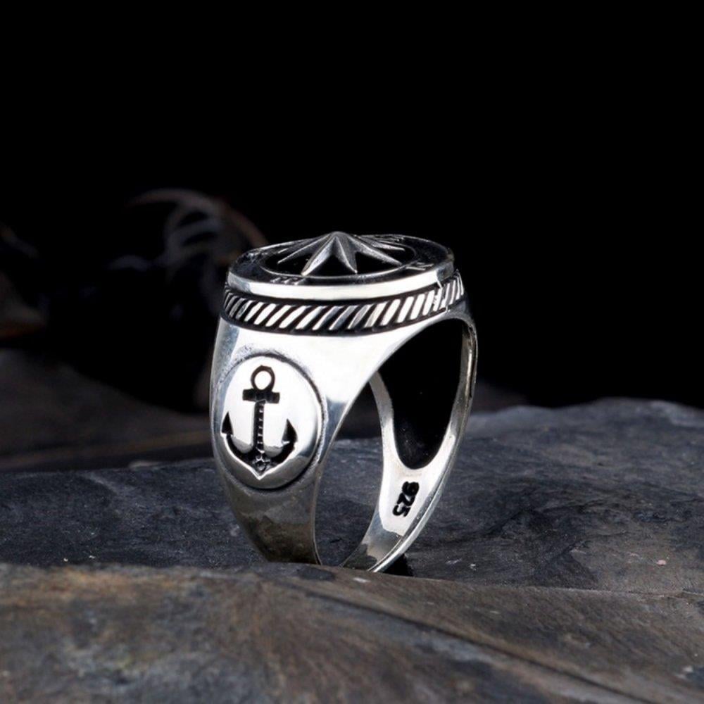 925 Ayar Gümüş Deniz Çapası ve Pusula Model Erkek YüzükZirkon Taşlı Yüzükler