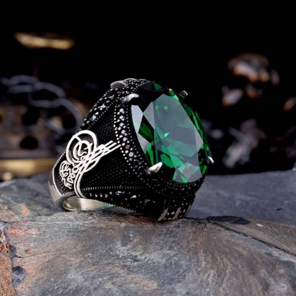 925 Ayar Gümüş Yeşil Renk Zirkon Taşlı Tuğra Model YüzükTuğra Yüzük