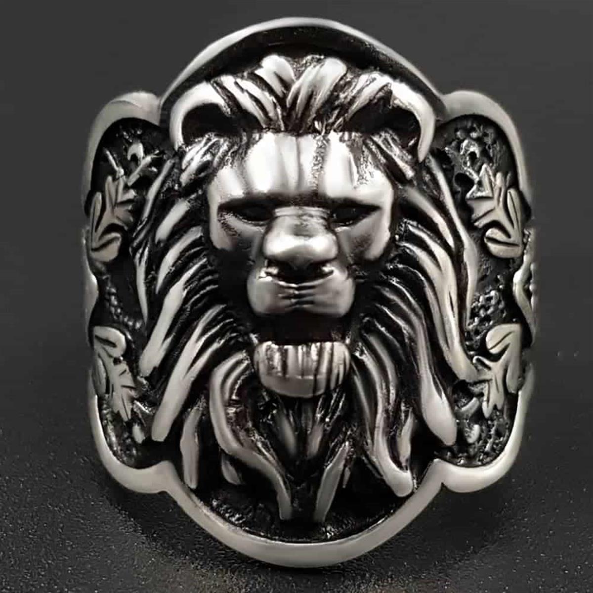 Aslan Kafası Figürü İşlemeli Gümüş Yüzük
