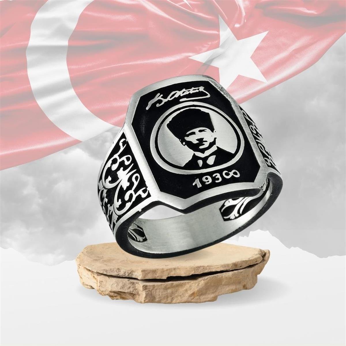Atatürk Portreli Siyah Zeminli Gümüş Yüzük