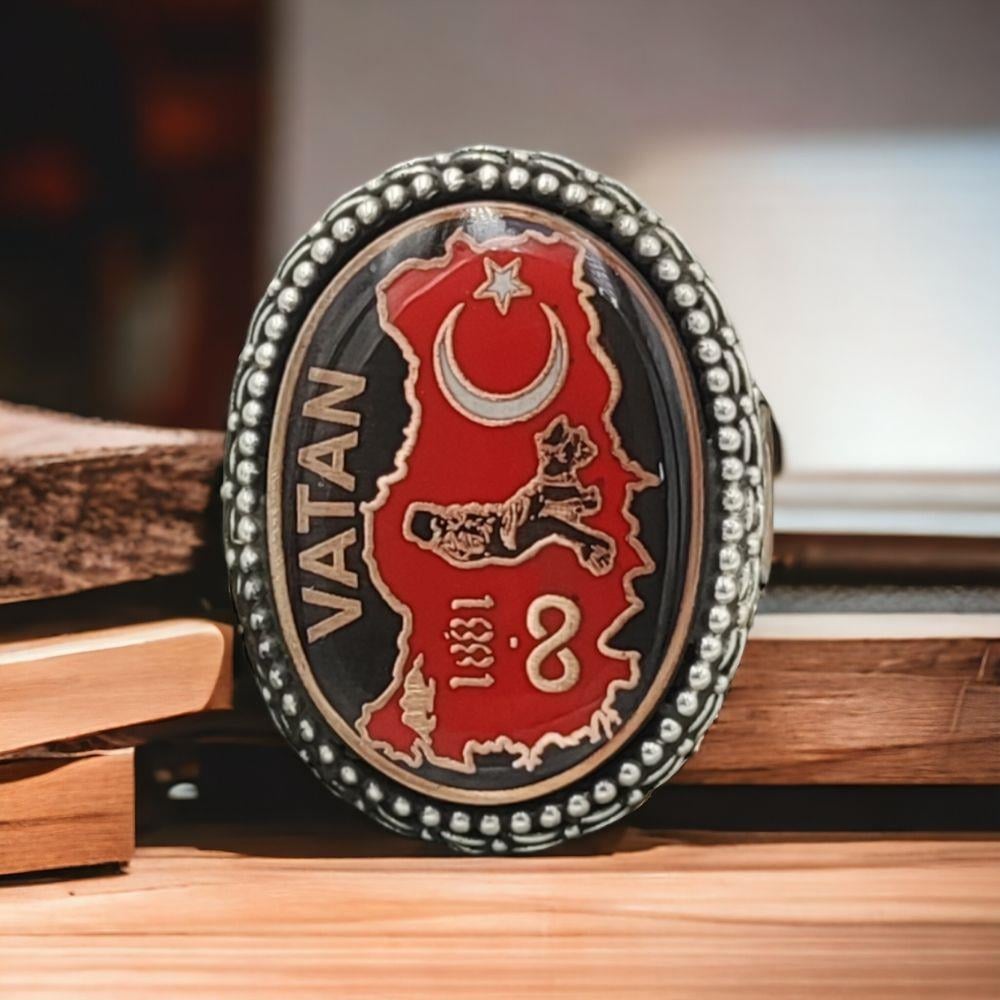 Atatürk Vatan İşlemeli Gümüş Yüzük