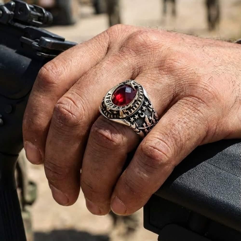 Ay Yıldız Astsubay İşlemeli Erkek Gümüş YüzükAstsubay Yüzükleri