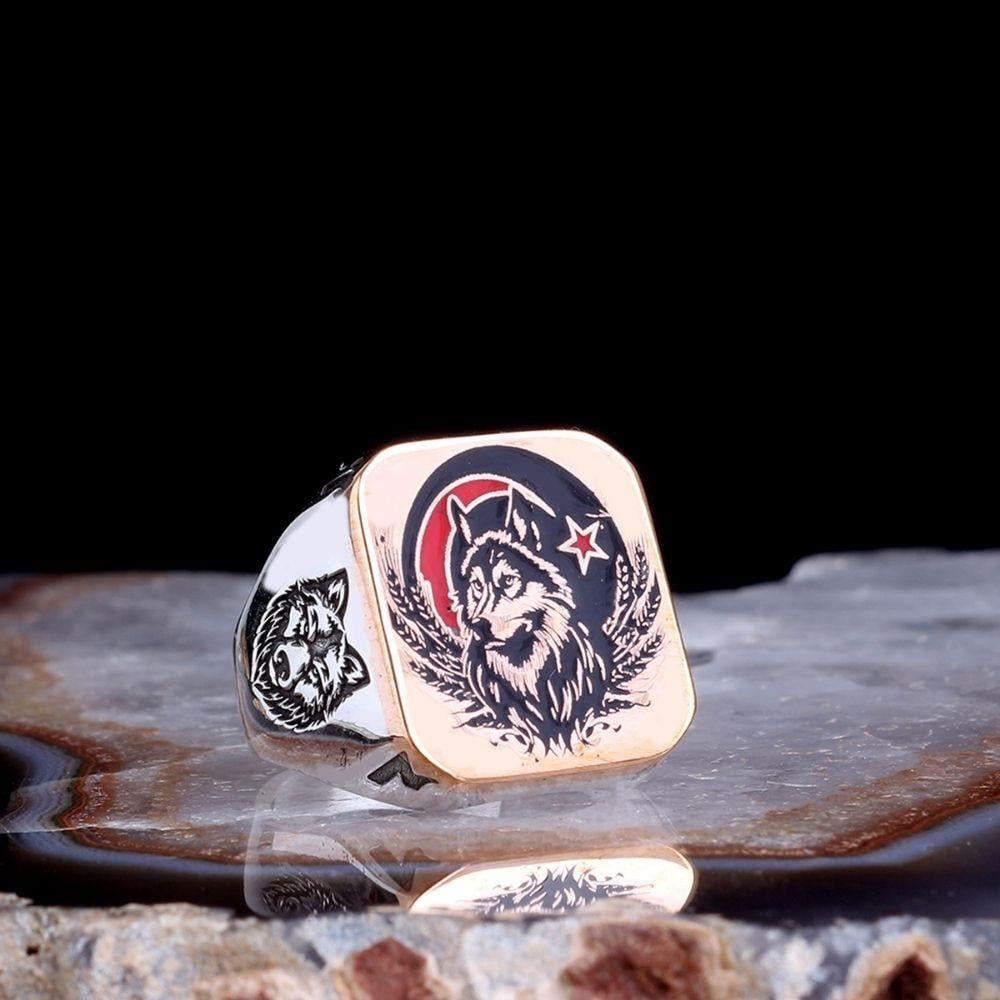 Ay Yıldız Bozkurt İşlemeli Gold Gümüş Yüzük