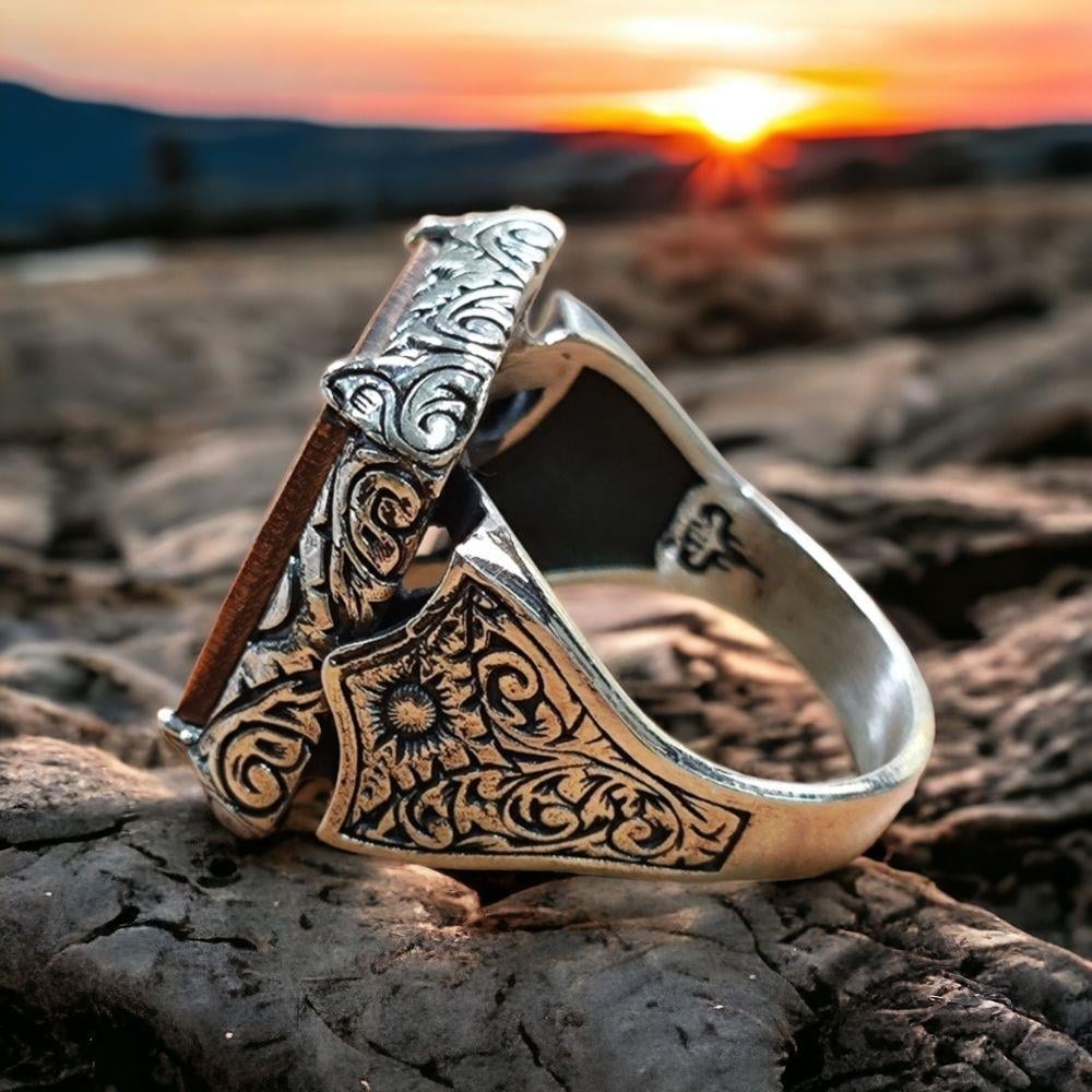 Ay Yıldız Bozkurt Kalem İşlemeli Gümüş Yüzük