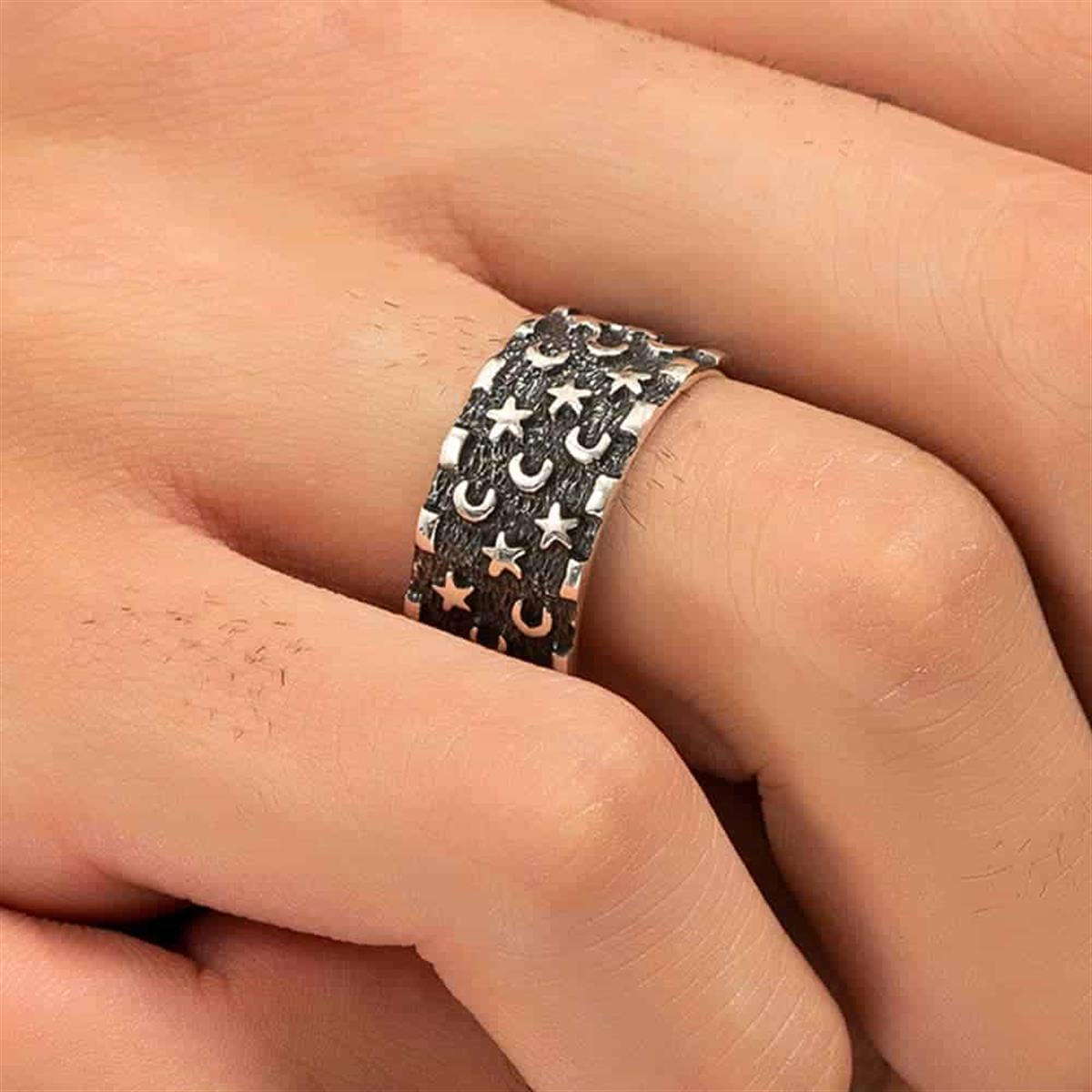 Minimalist Moon and Star Design Ring