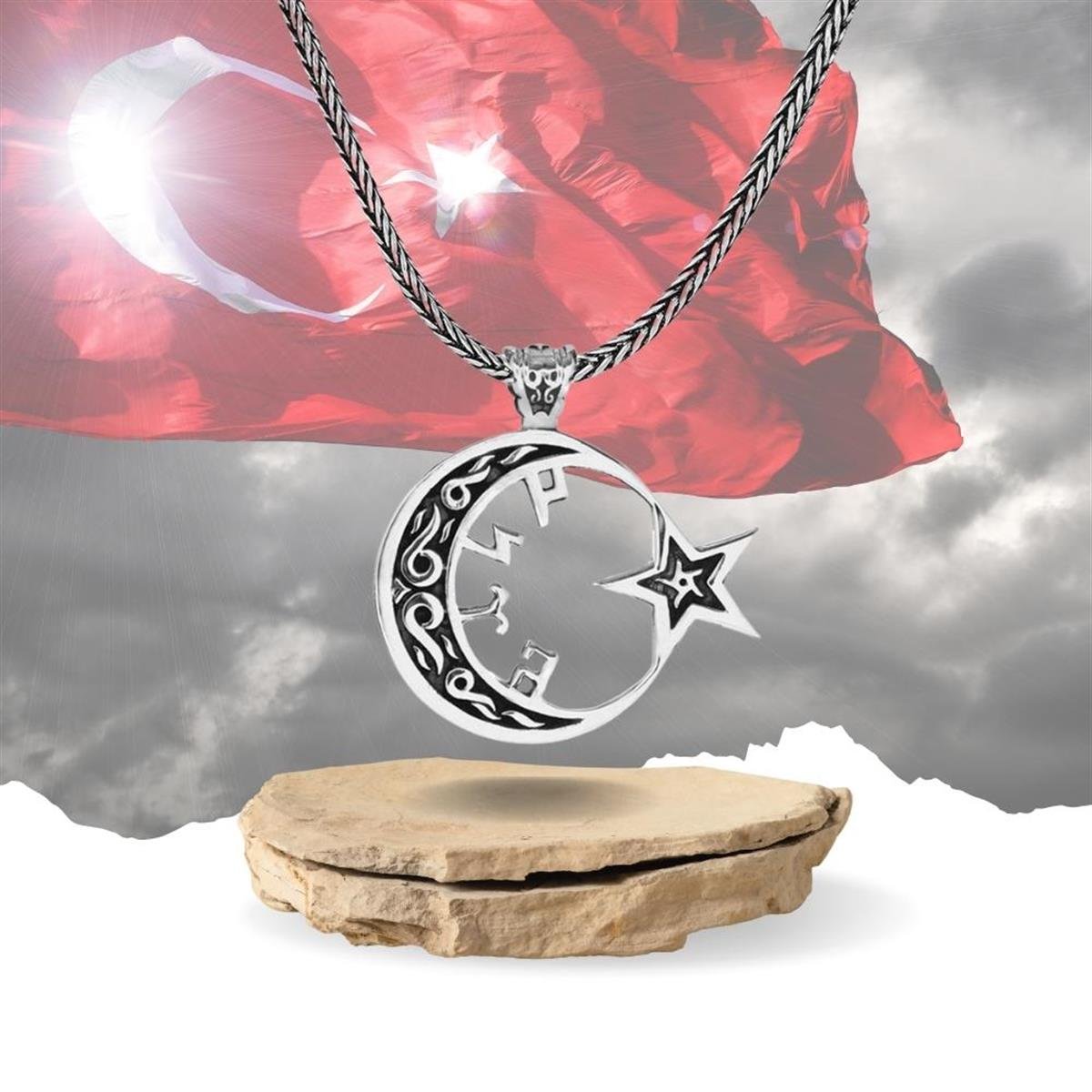 Ay Yıldız İçi Göktürkçe Türk Yazılı Gümüş Kolye